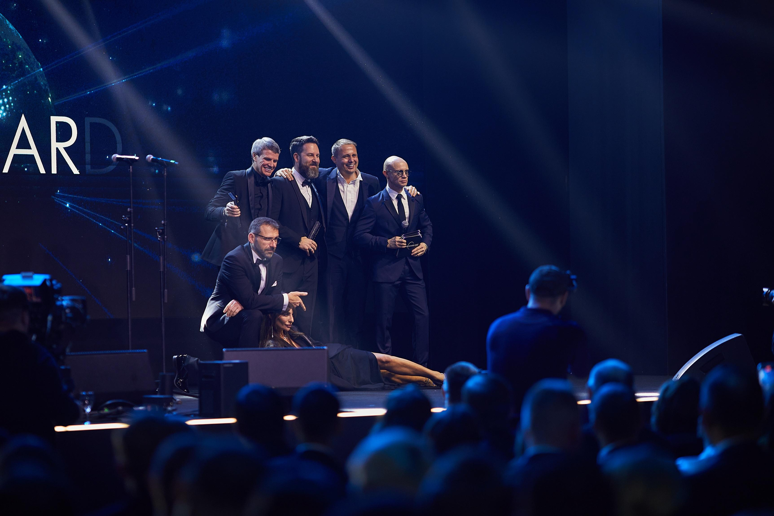 EQUIUM AWARDS. Александр Осин — корпоративный и семейный фотограф в Москве