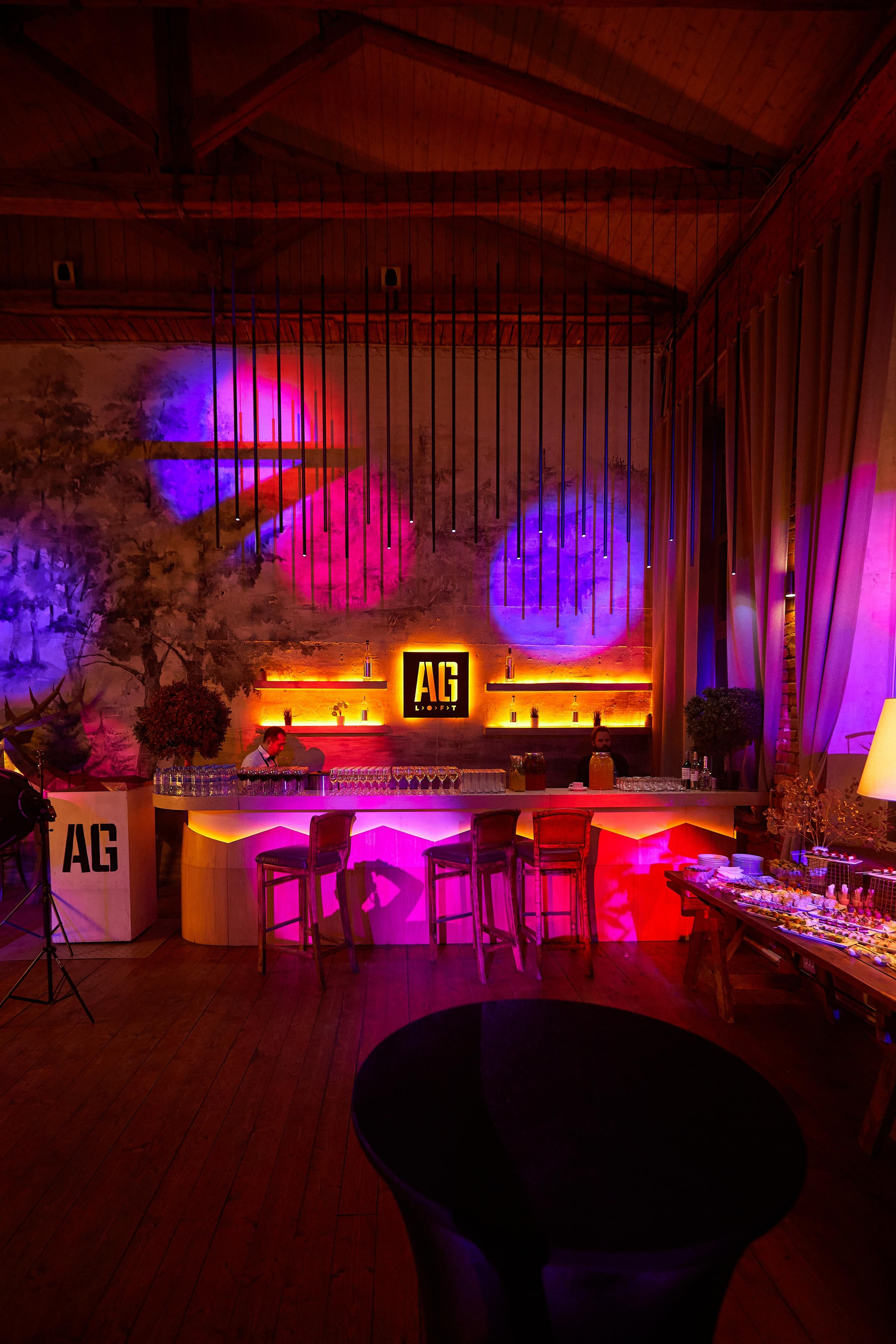 День Рождения «Ночь факапов». Александр Осин — корпоративный и семейный фотограф в Москве