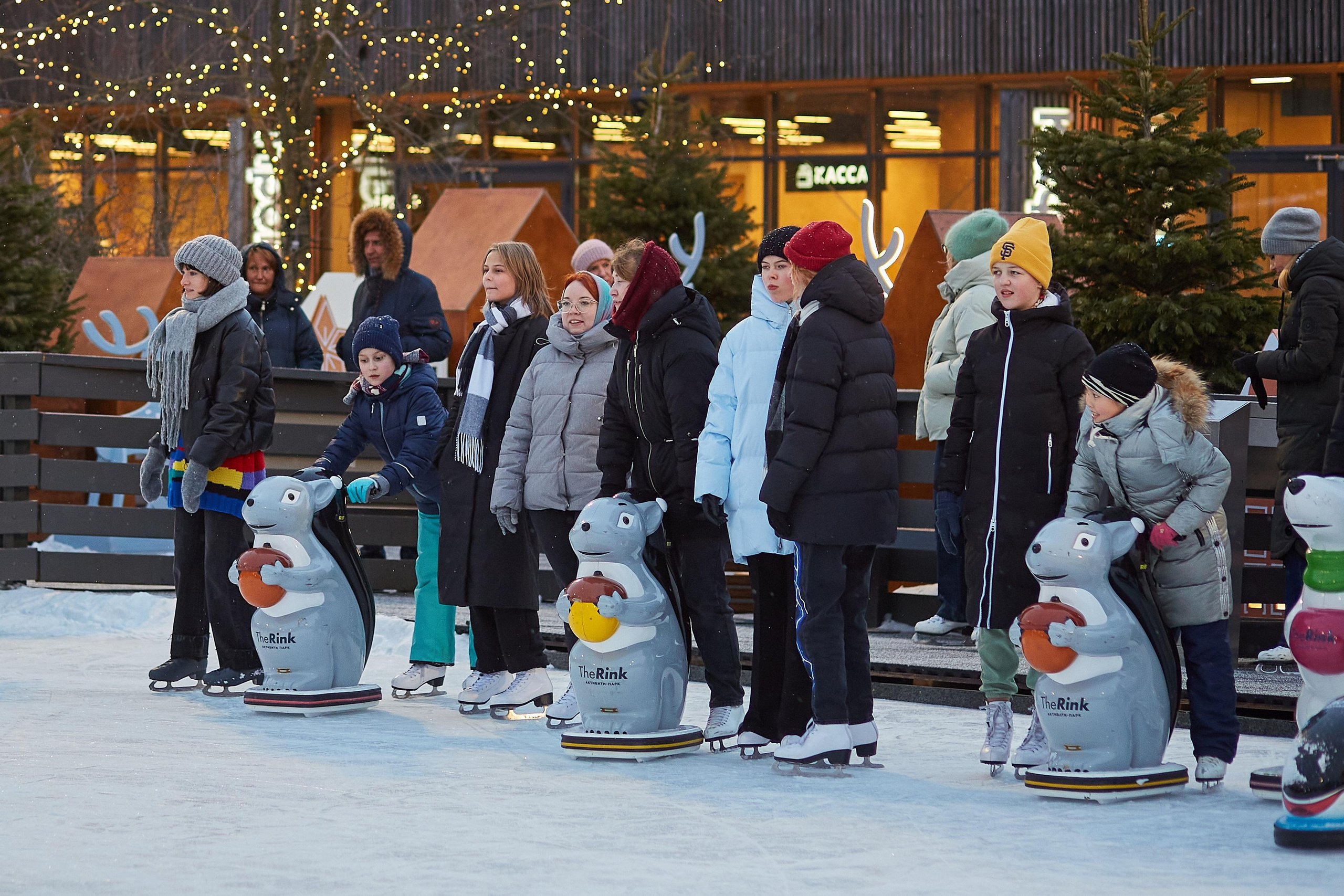 Каток The Ring в Сколково. Александр Осин — корпоративный и семейный фотограф в Москве