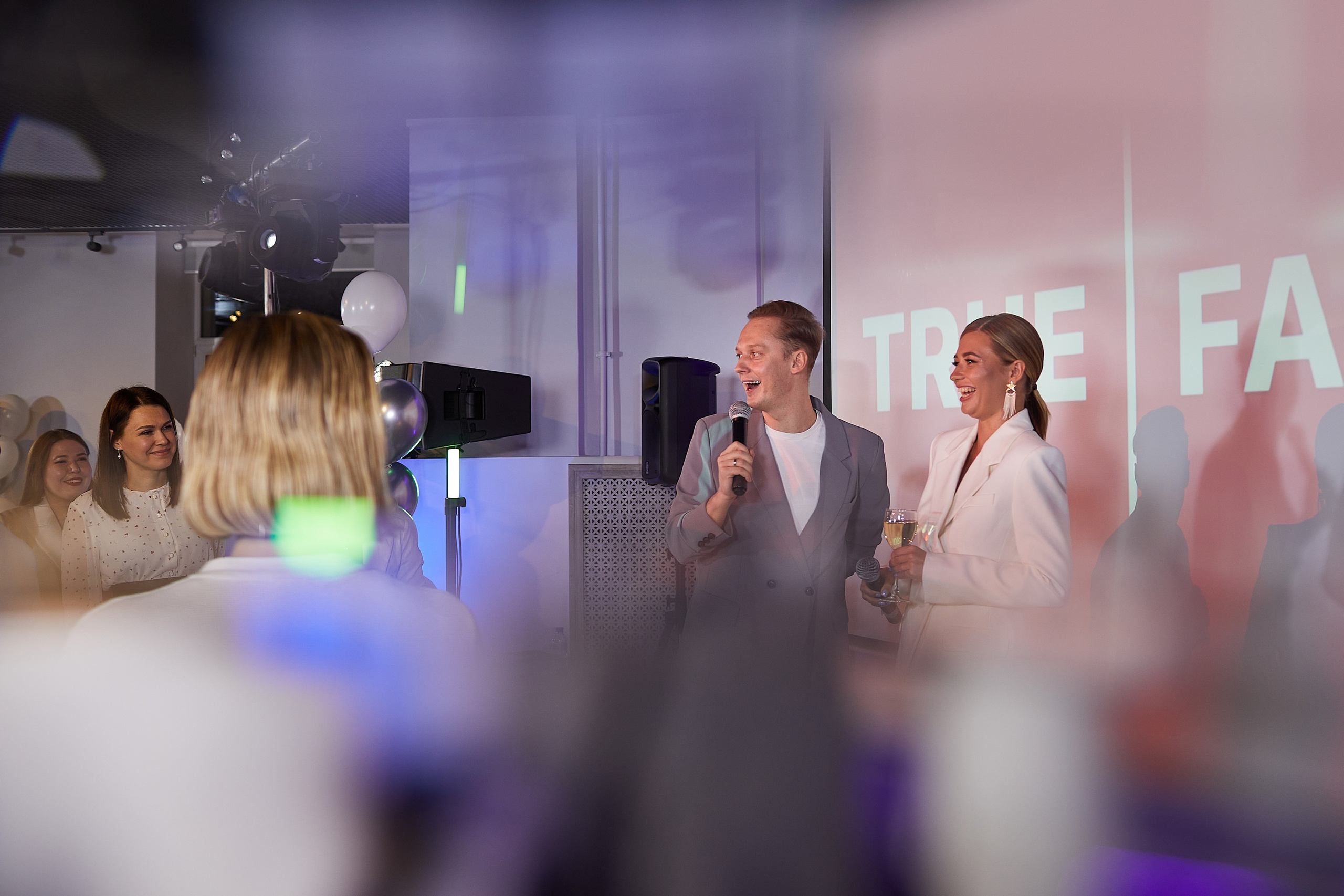 Академия Продвижения. Александр Осин — корпоративный и семейный фотограф в Москве