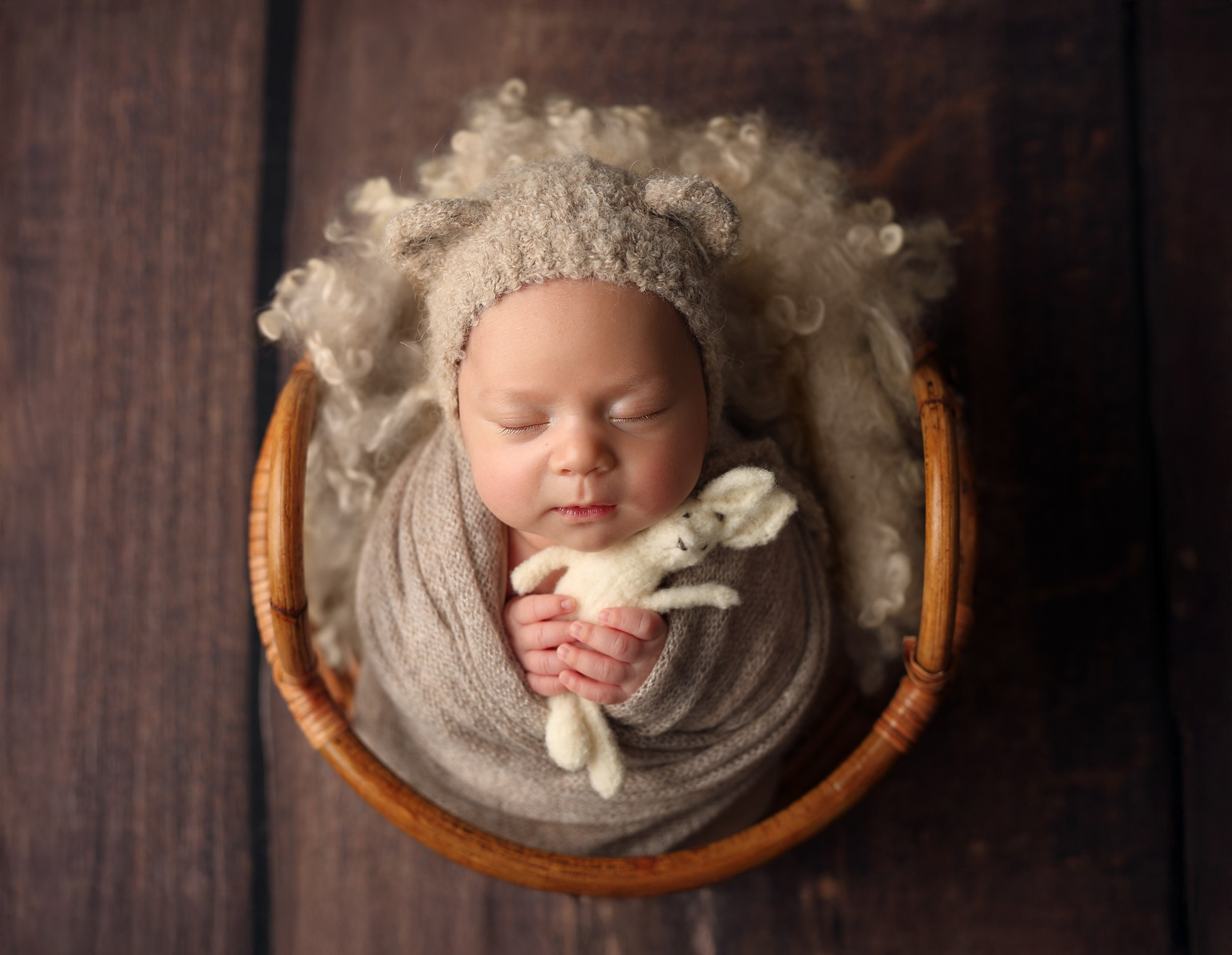 Newborn. Фотограф новорождённых в Казани Нейля Гильмутдинова ньюборн