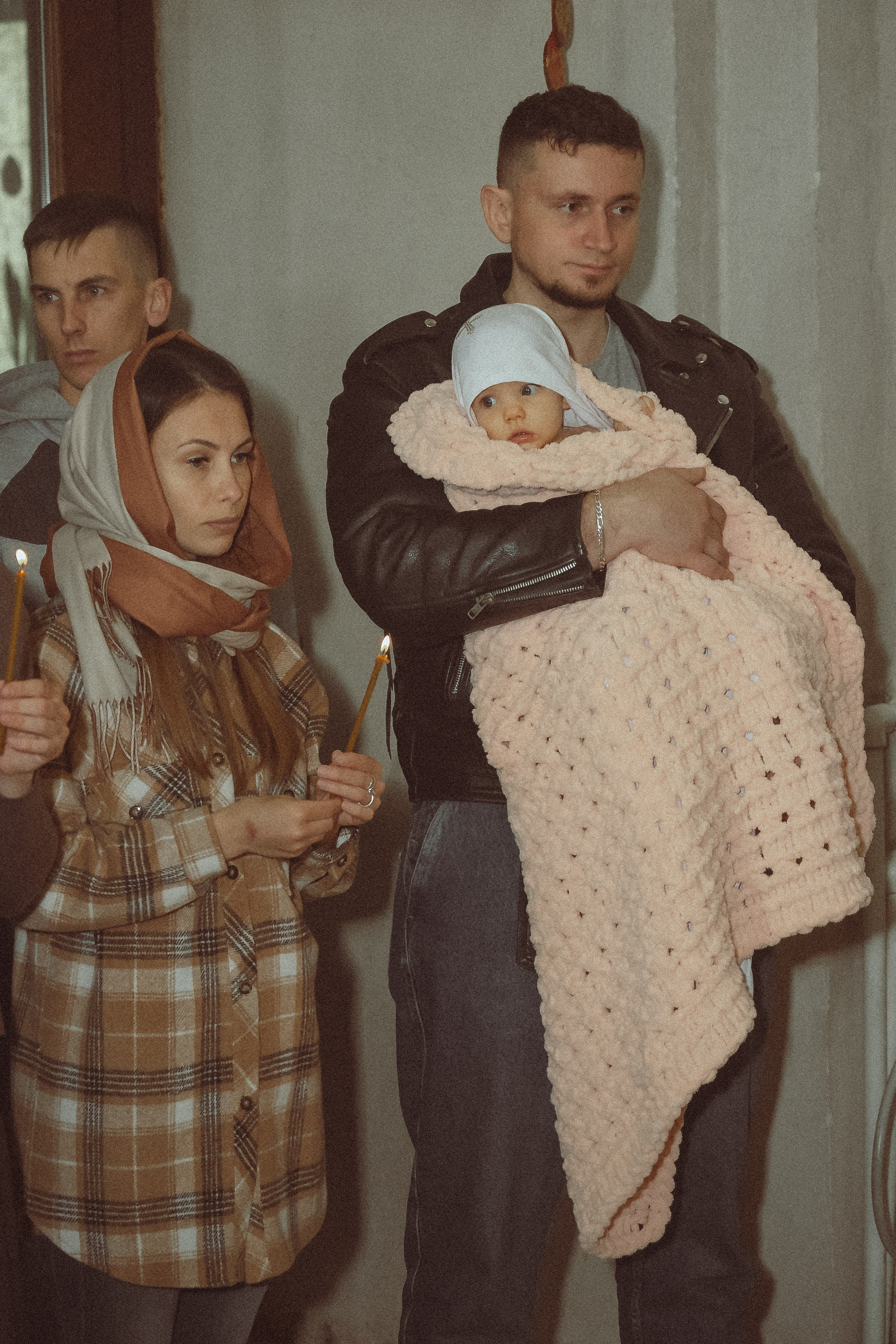 Крещение Ксении в храме Рождества Пресвятой Богородицы д. Щербинино. Фотограф Евгений Егоров