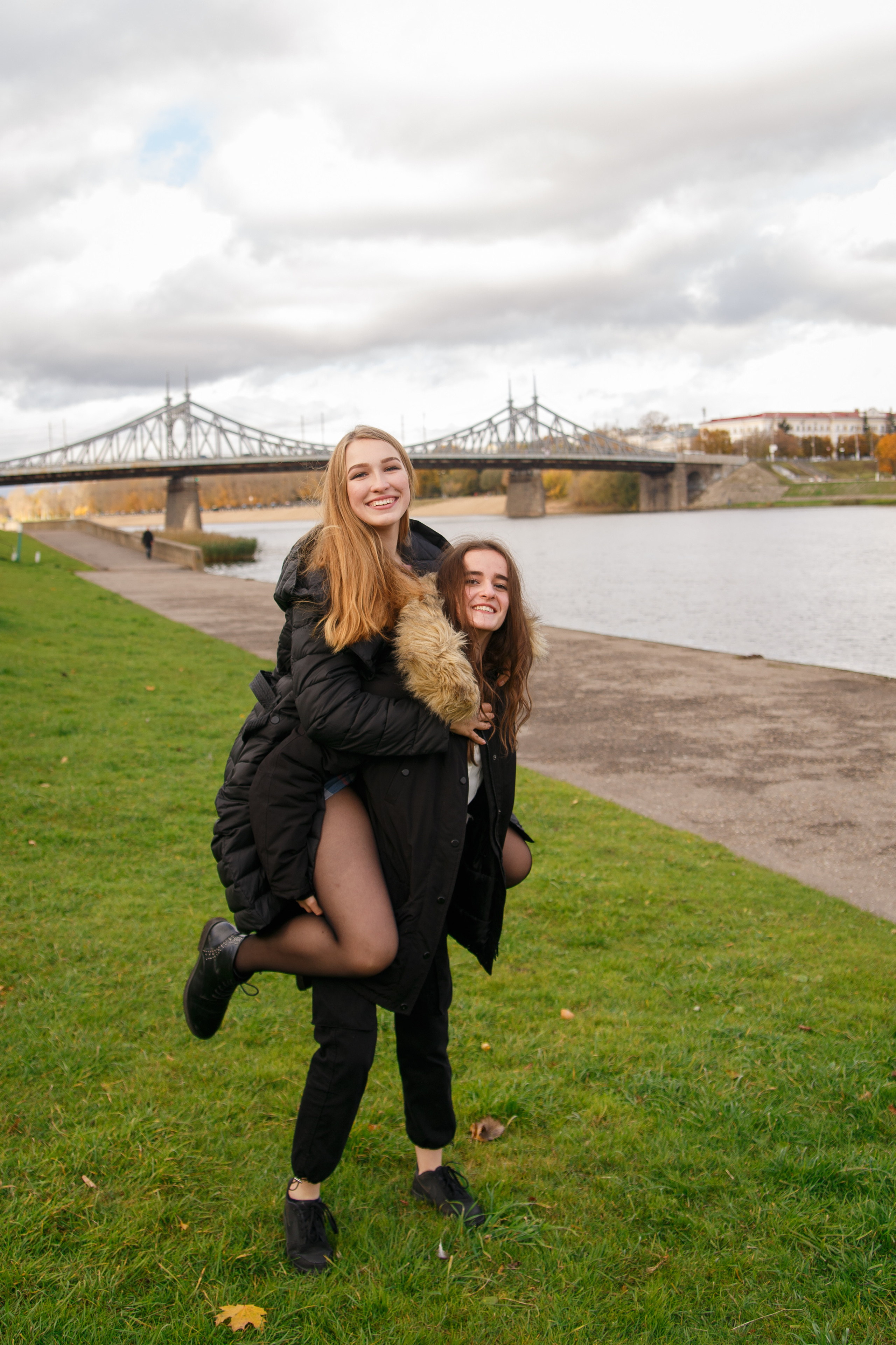 Прогулки школьников. Фотограф в Твери и Москве Юлия Бахтамова