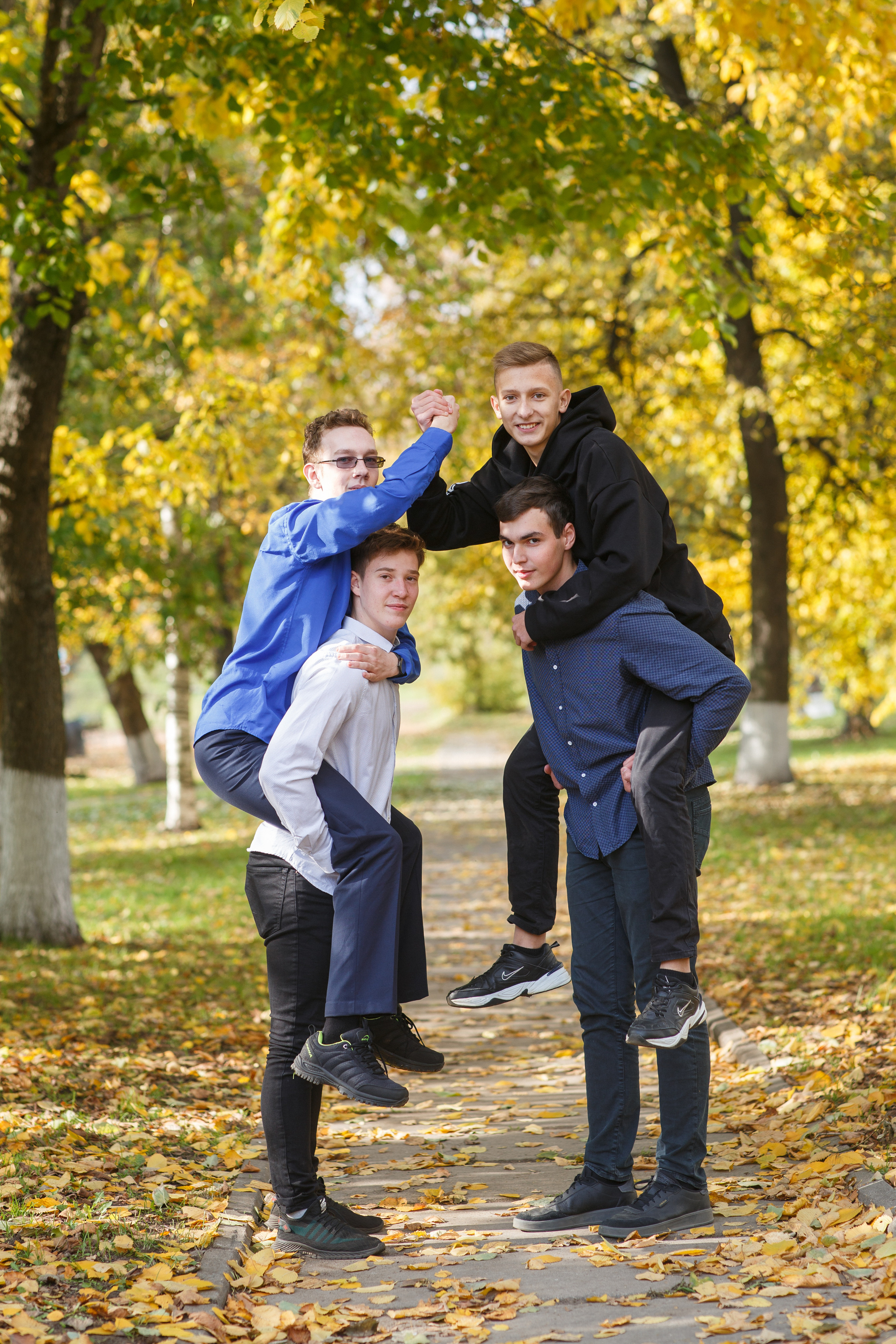 Прогулки школьников. Фотограф в Твери и Москве Юлия Бахтамова
