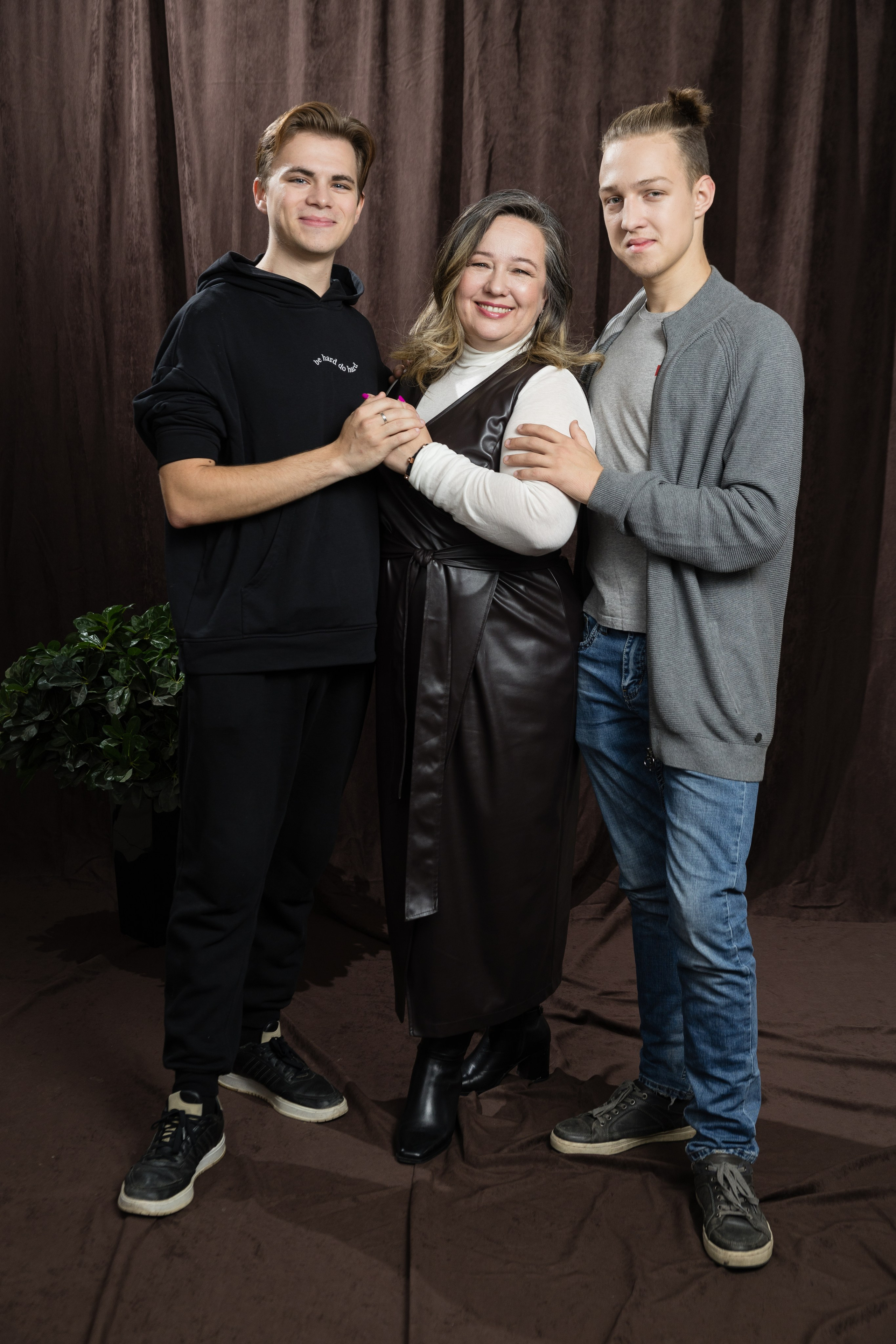 Династии Сибагро. Контент для бизнеса в Екатеринбурге Полдень Медиа