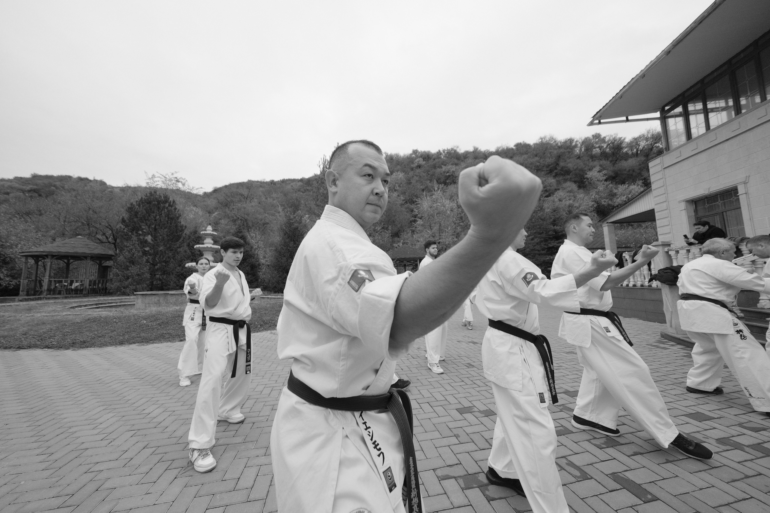 Репортажи. Портреты и репортажные съемки с душой: ваш уникальный момент в объективе Руфата, профессионального фотографа Алматы