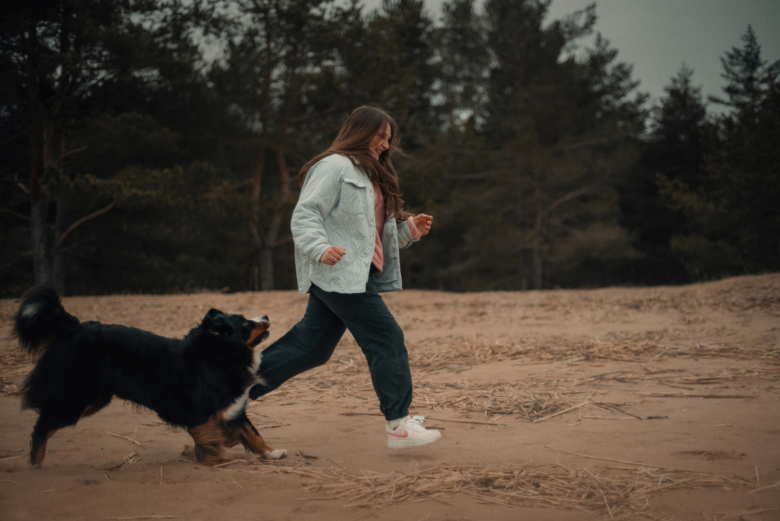 Прогулка: берн Пума, Фрэнк и Юля в Питере. Портфолио