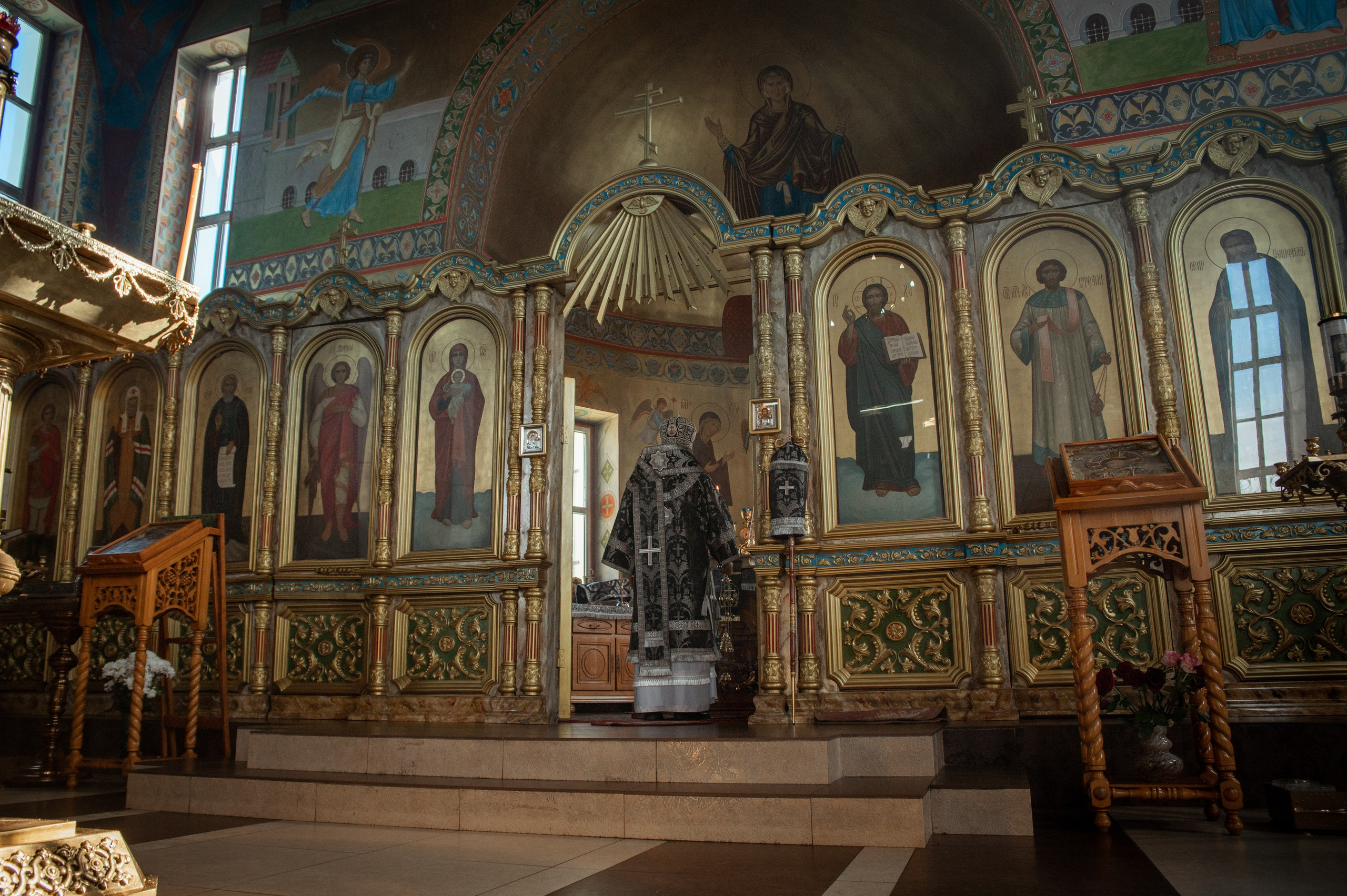 Преждеосвящение Даров. Храм Серафима Саровского. Церковный, семейный и репортажный фотограф Волгоград, Волжский