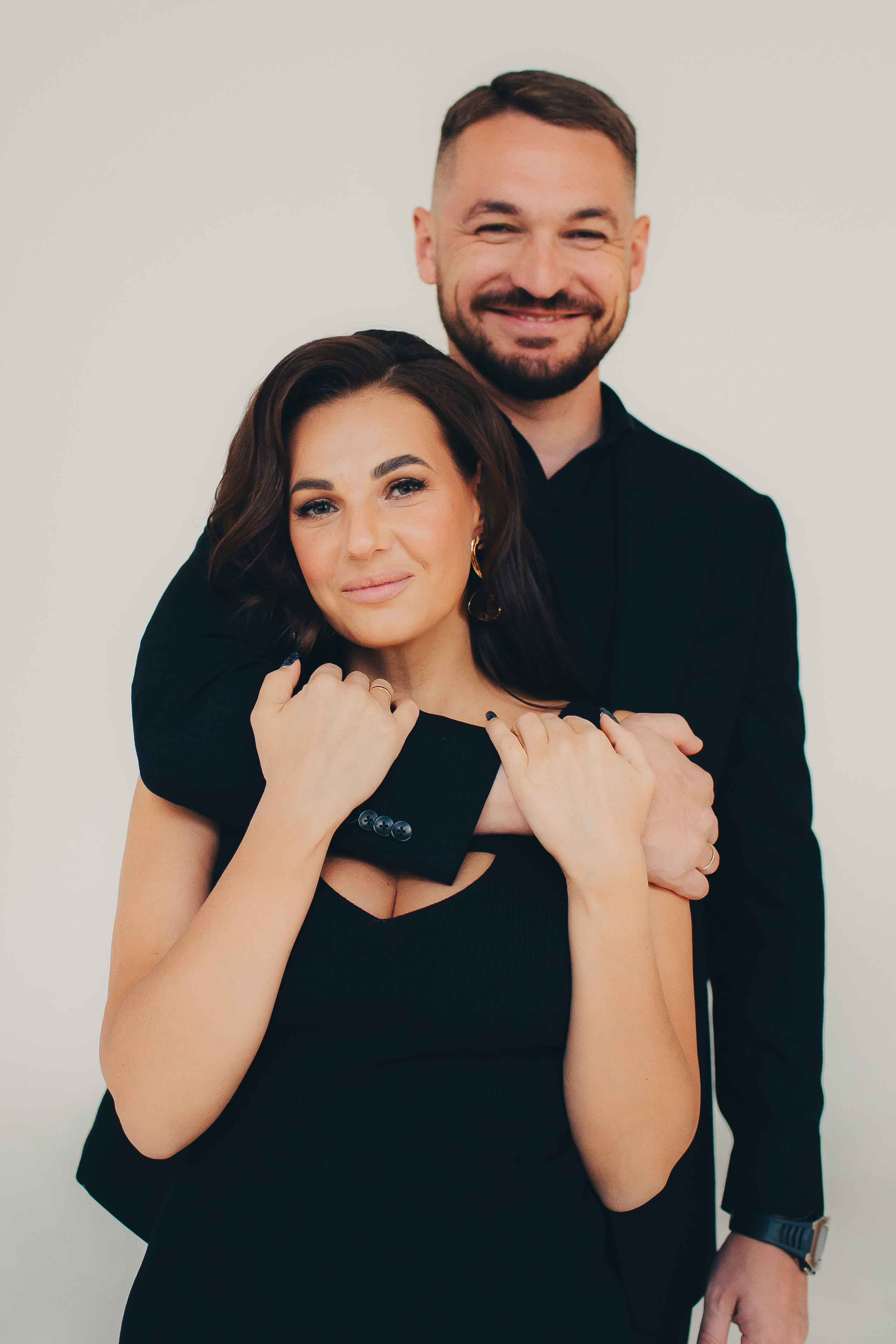 Семейная съёмка на белом фоне. Фотограф Евгения Мальцева, Архангельск