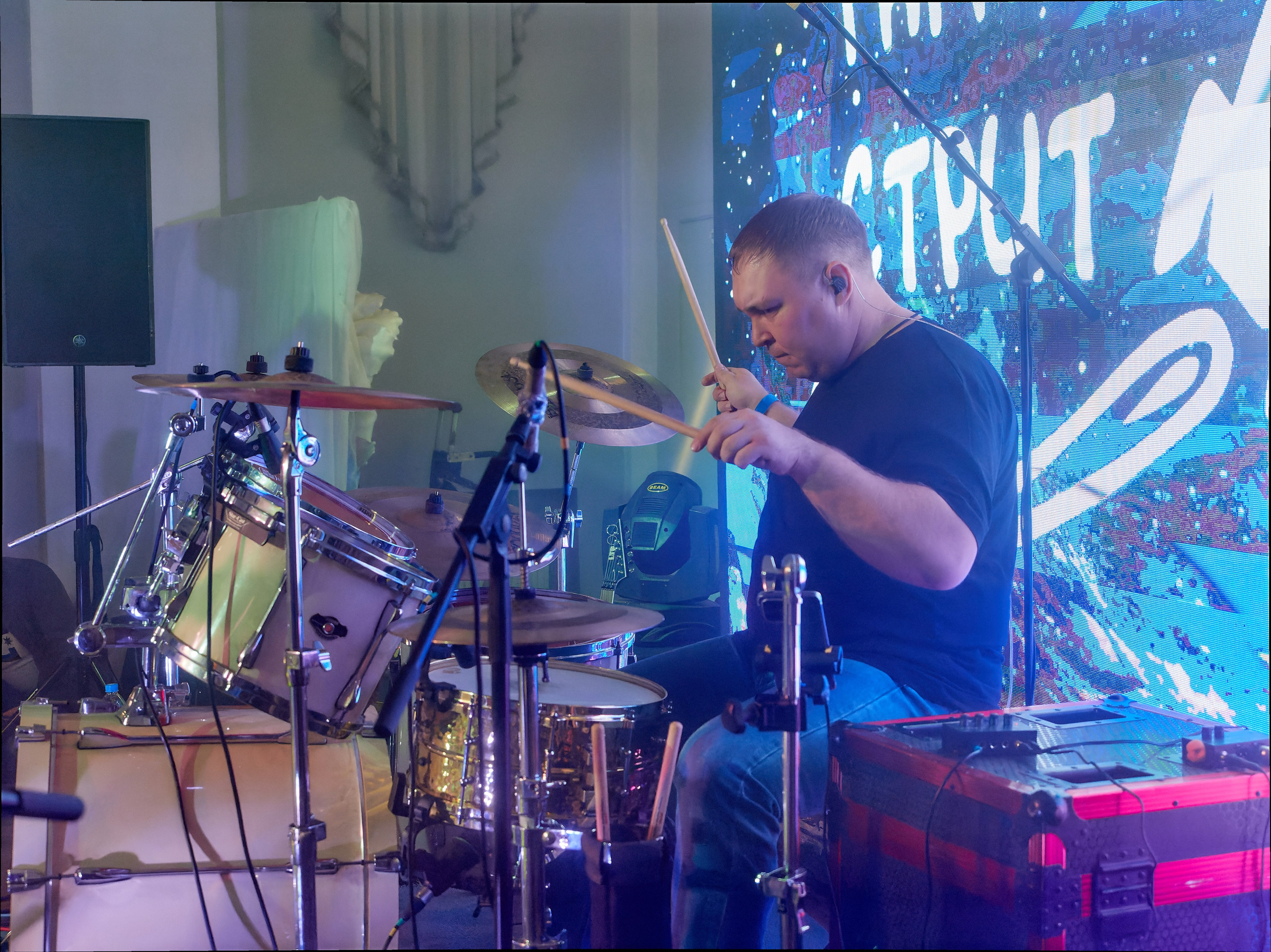 Квартирник «Без тормозов». Семейный и детский фотограф в Междуреченск Олег Бамбульский