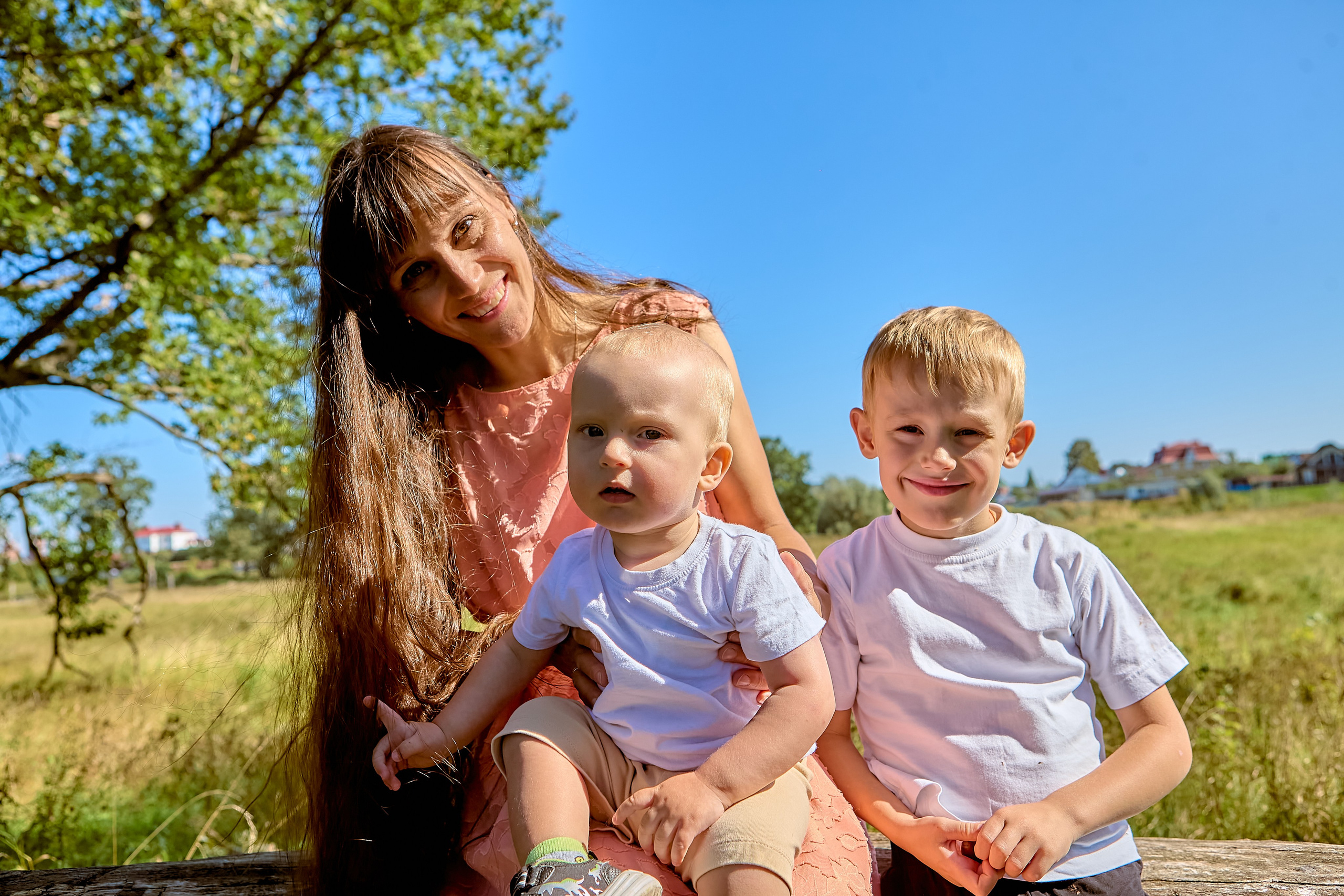 Семейная фотосессия " Прогулка на природе" Фотограф Николай Голованов. г. Дзержинск