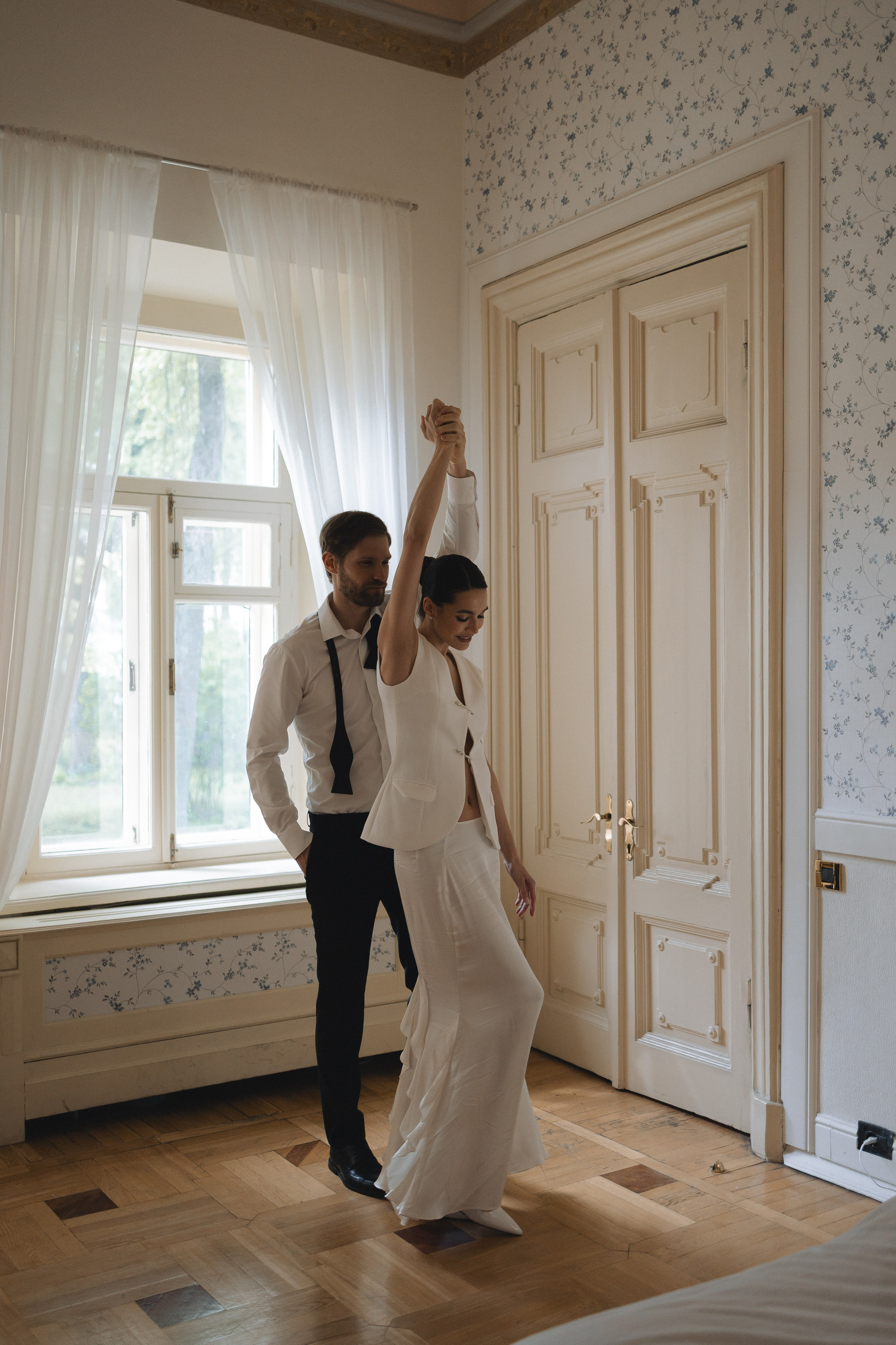 Полина и Саша. Свадебный и семейный фотограф в Москве Яна Шувалова