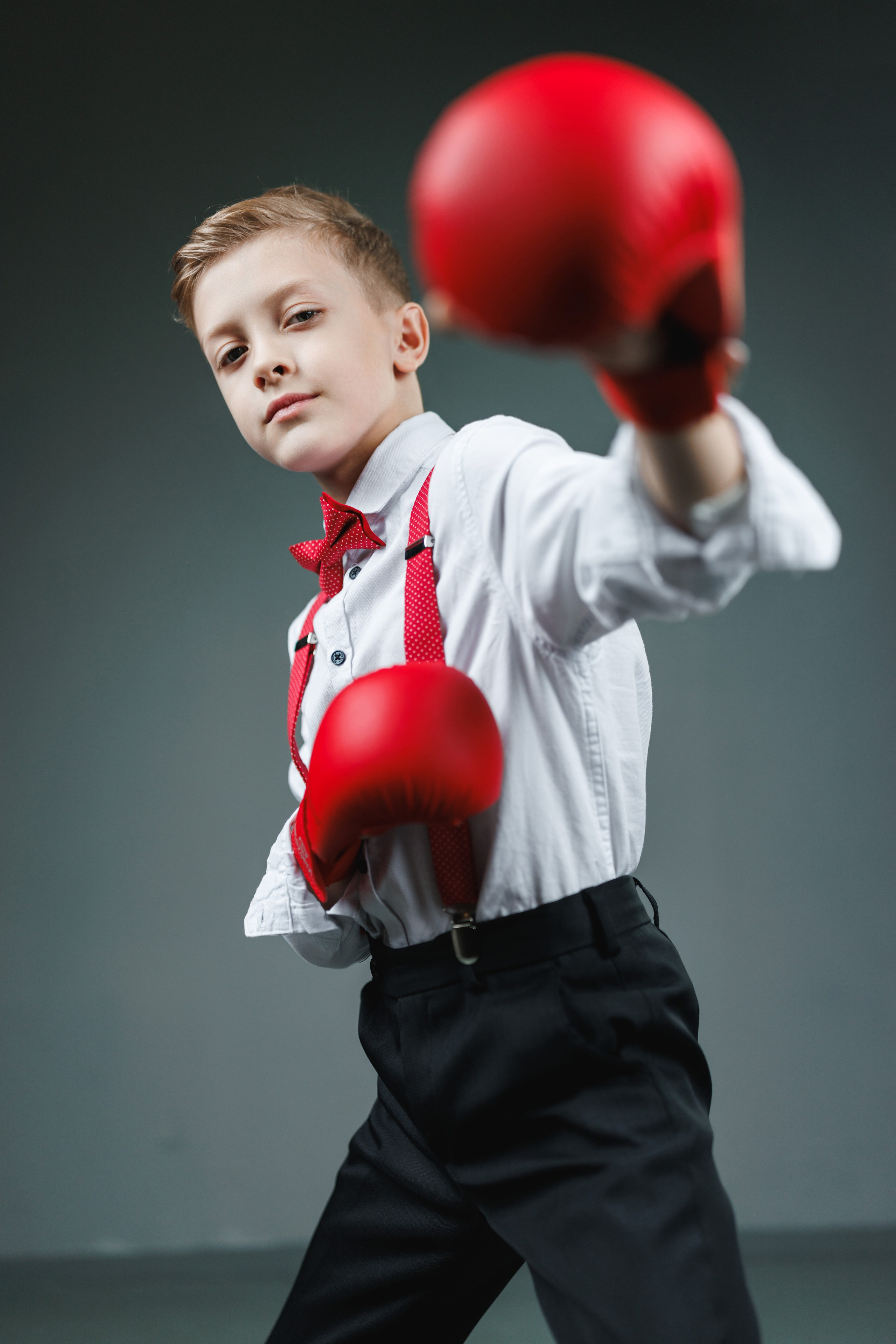 Студийная съемка 4 кл. Фотограф Олег Сотник