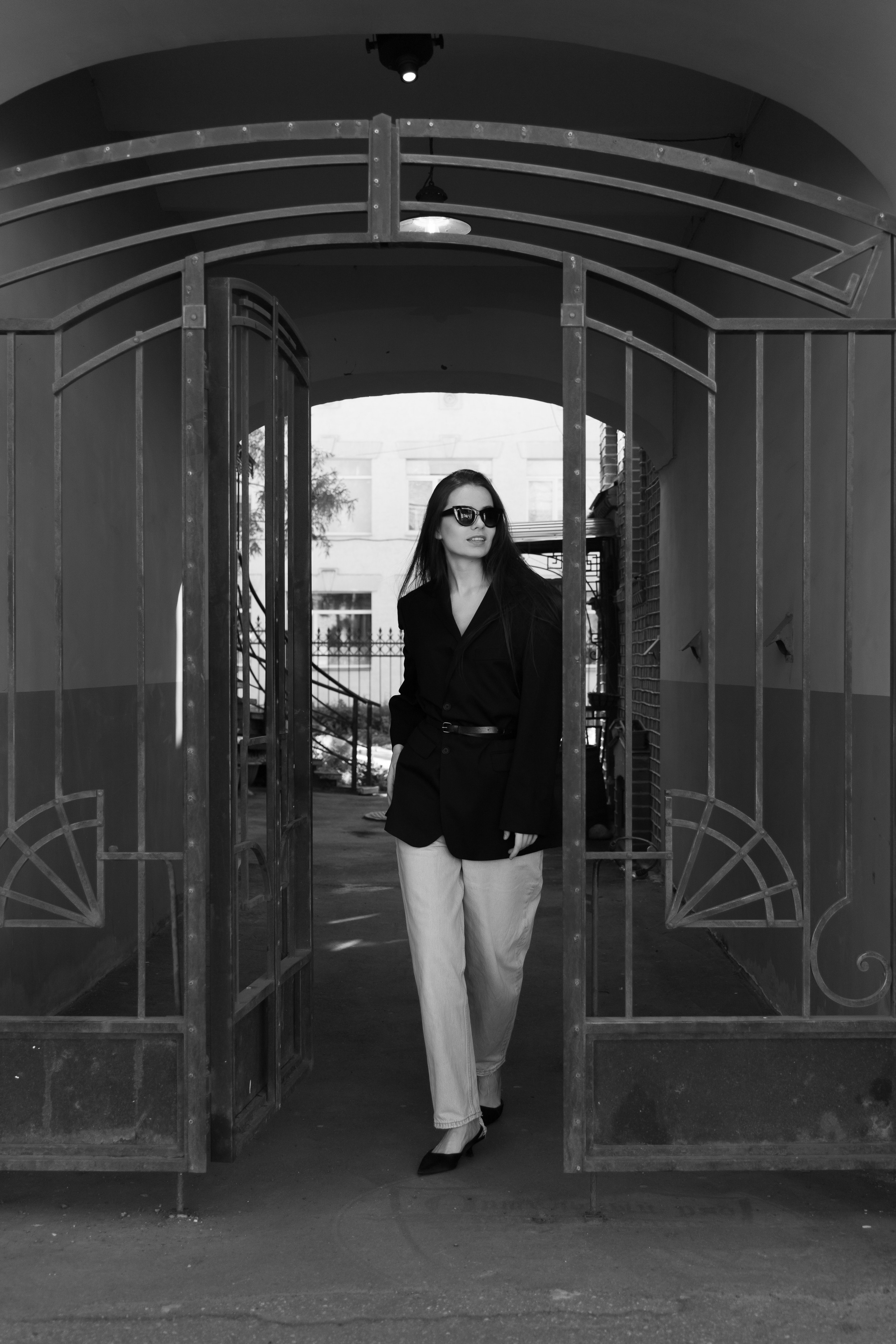 Женский и мужской фотограф в Нижнем Новгороде Наталья Латыпова. Портреты в низком ключе