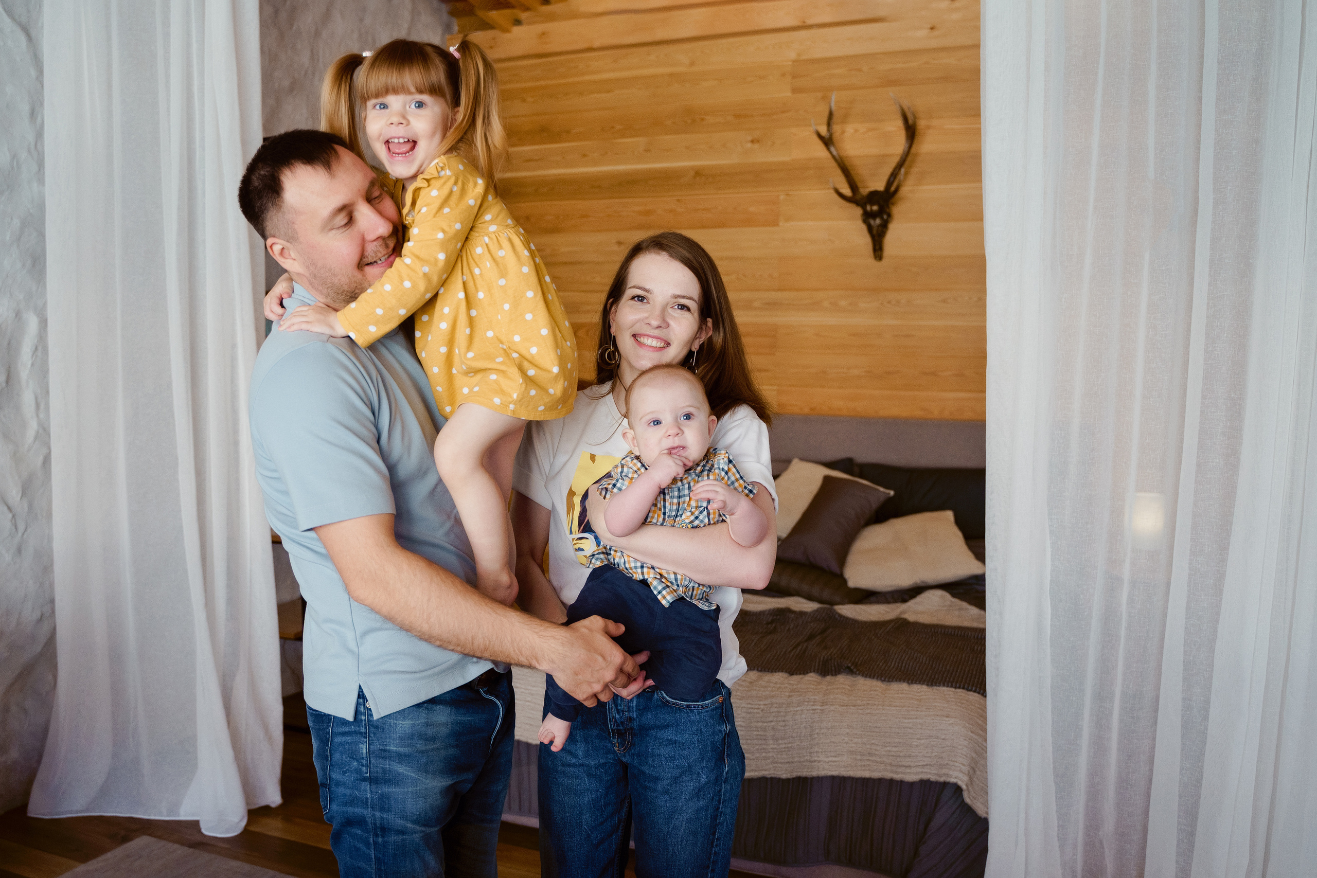 Светик и ее семья. Nadia Fay