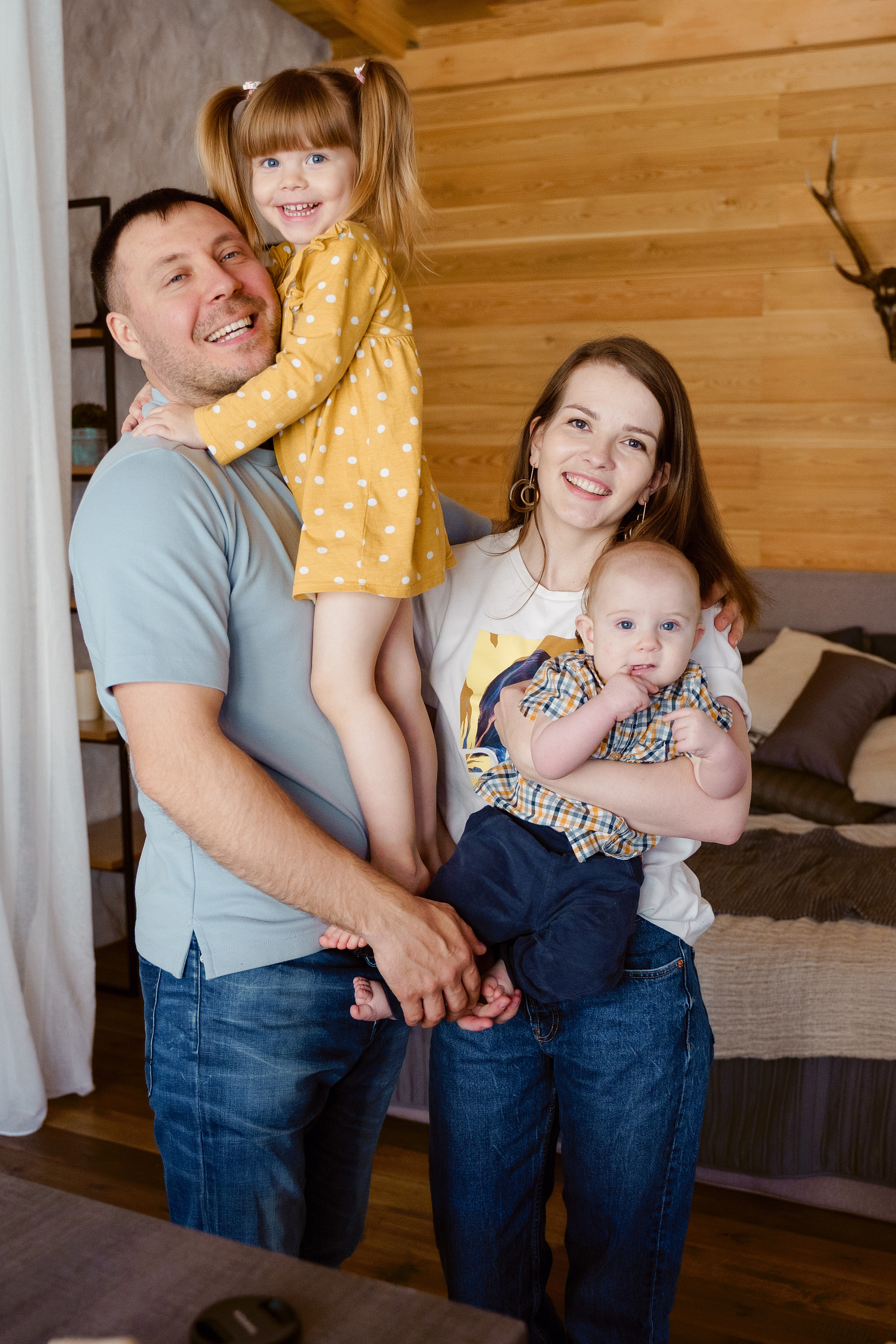 Светик и ее семья. Nadia Fay