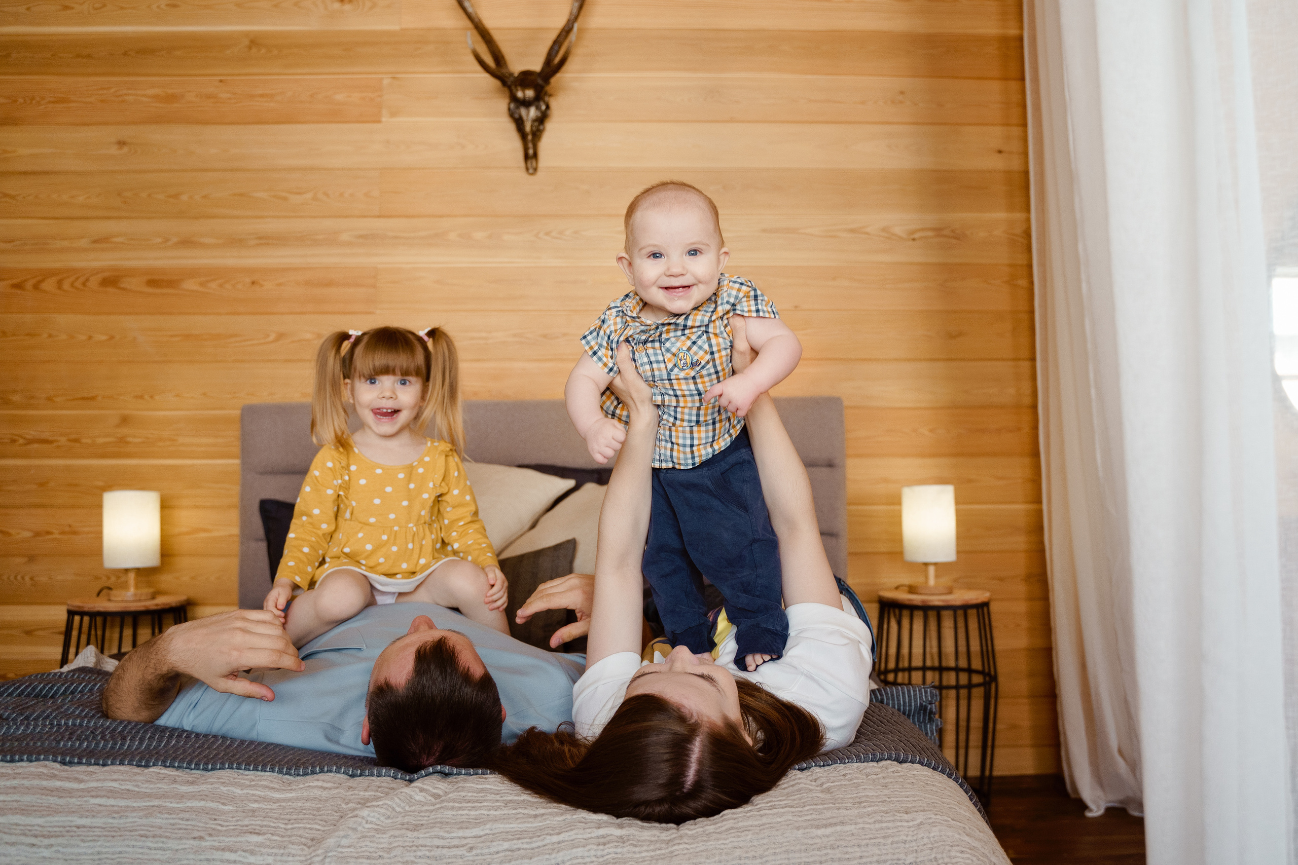 Светик и ее семья. Nadia Fay