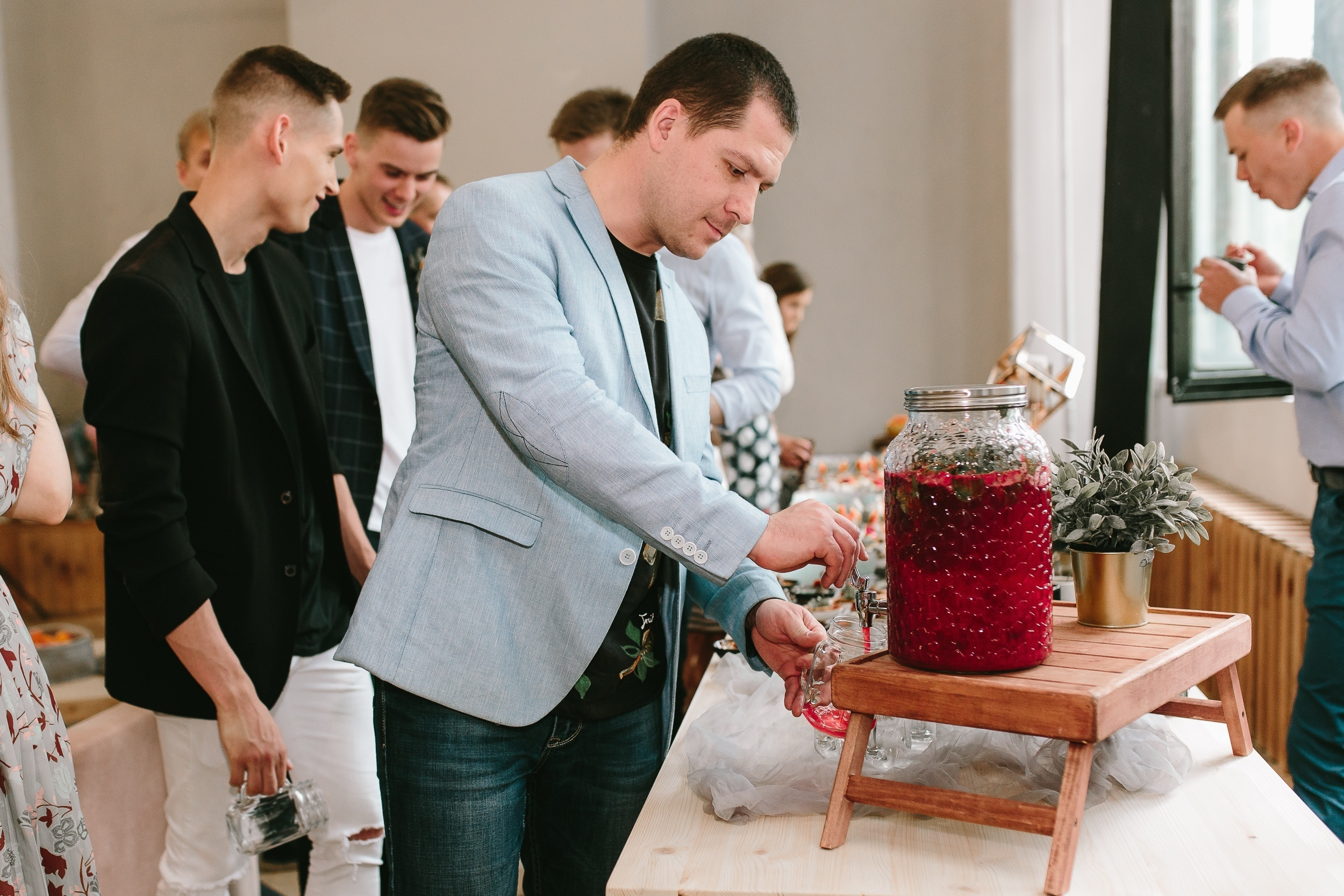 Фуршетная свадьба Ани и Димы. Фотограф Алёна Латкина — Екатеринбург