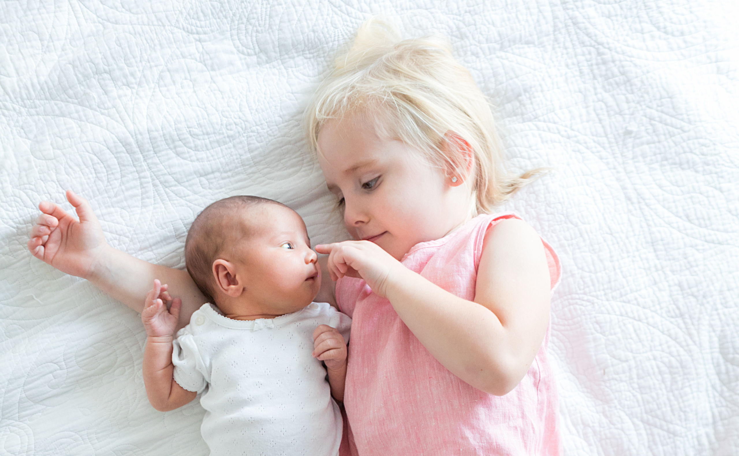 Ньюборн фотосессия дома. Лена Крутова. Фотограф в Москве