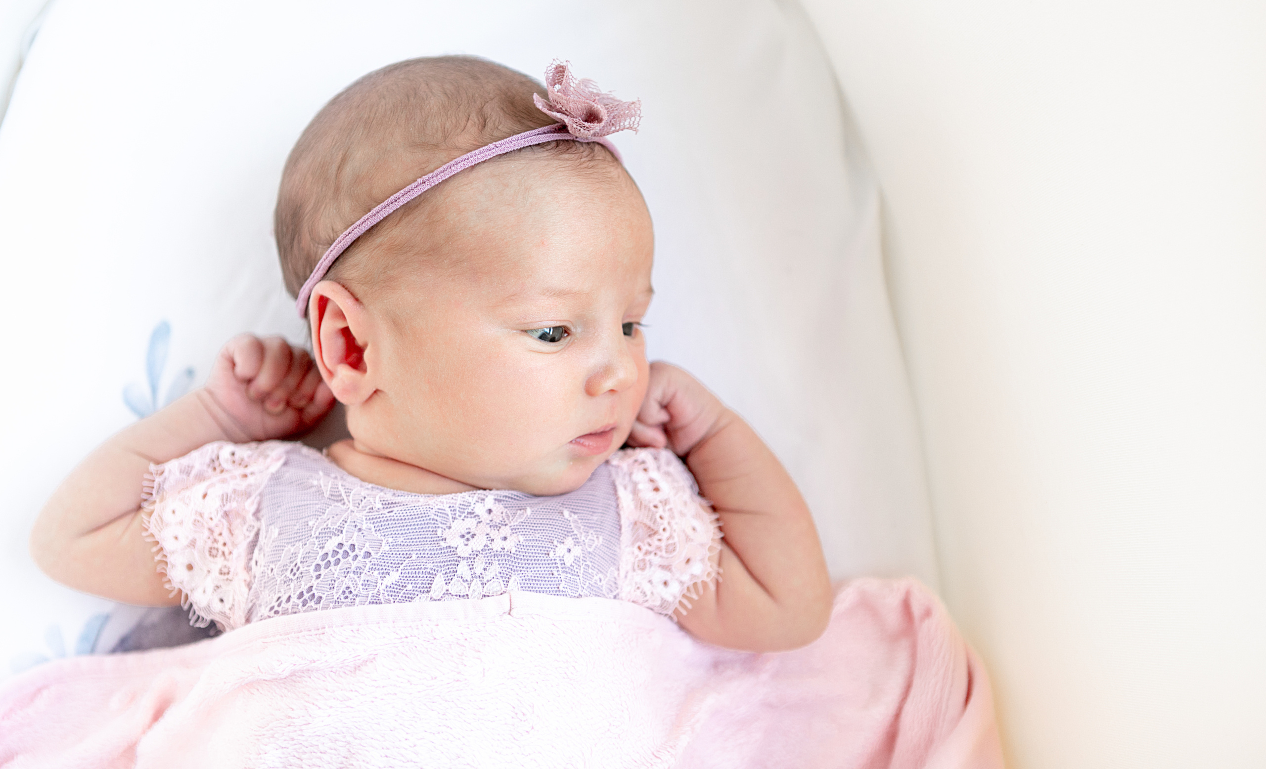 Ньюборн фотосессия дома. Лена Крутова. Фотограф в Москве