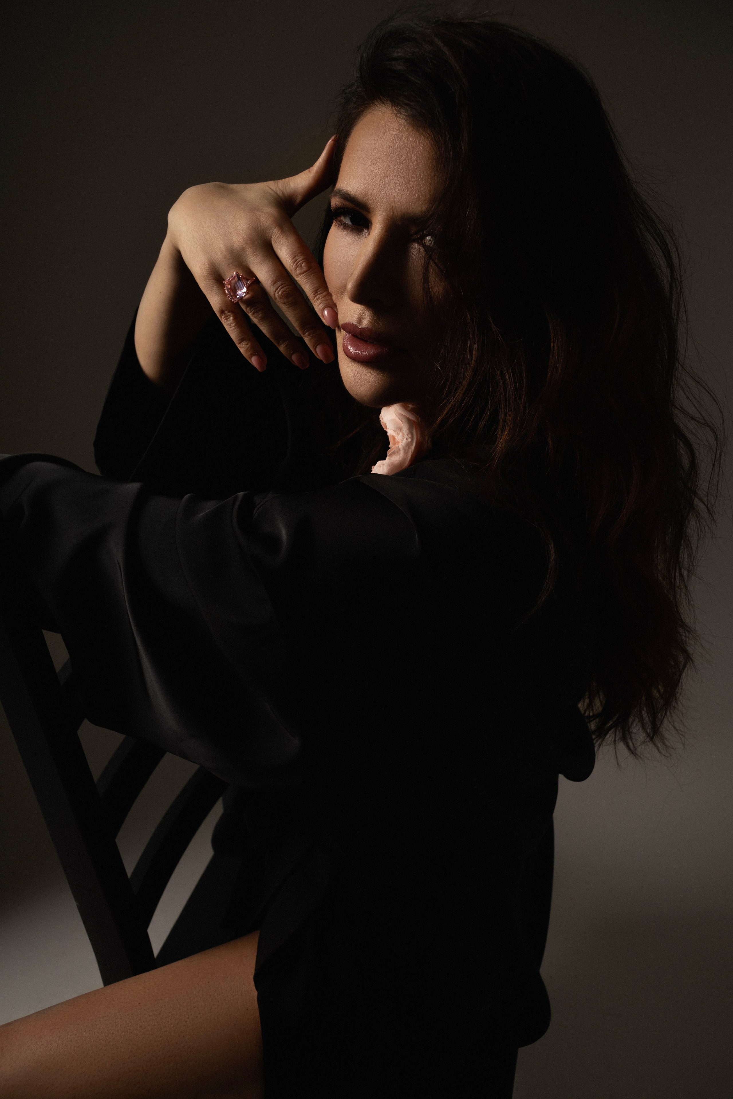 Студийная съёмка. Женский фотограф в Санкт-Петербурге, Москве и весь мир Алёна Мамаева