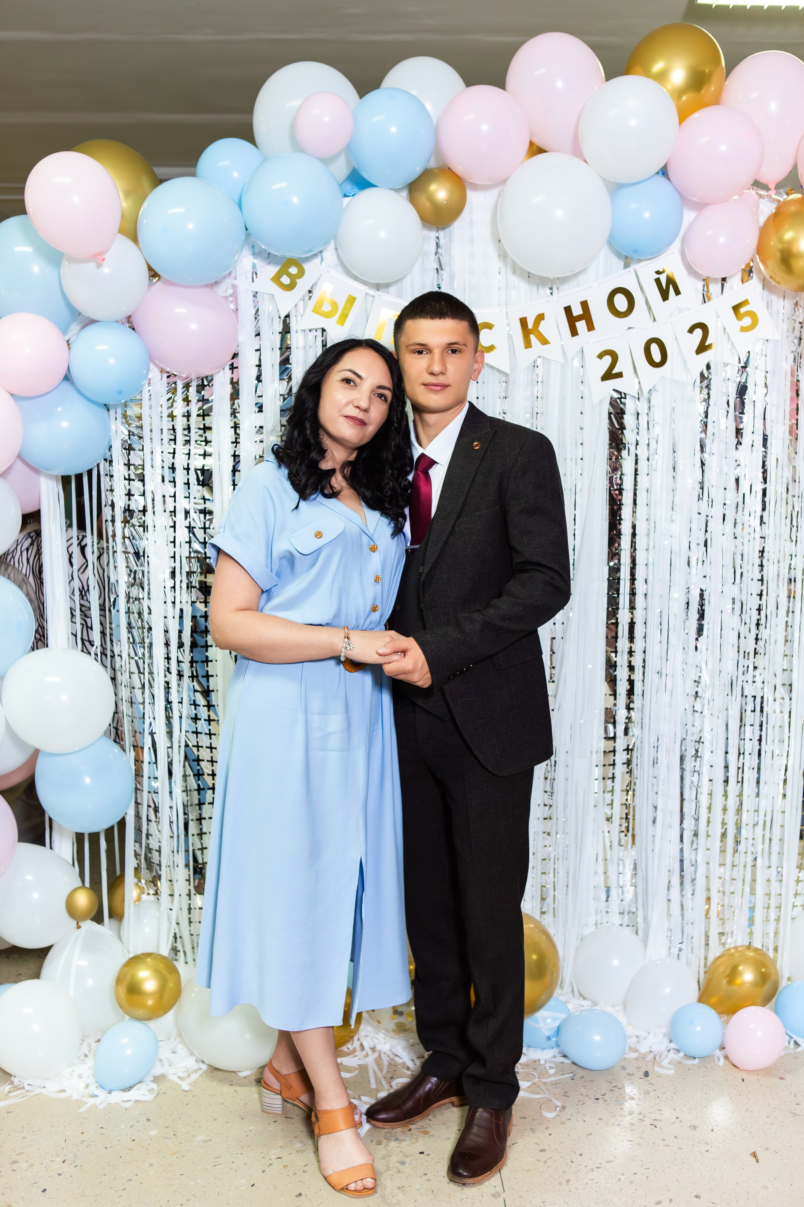 ФОТОСЕССИЯ С РОДИТЕЛЯМИ ВЫПУСКНОЙ 2025 9 ШКОЛА Г.МЦЕНСК. Профессиональный фотограф в Мценске и Орловской области