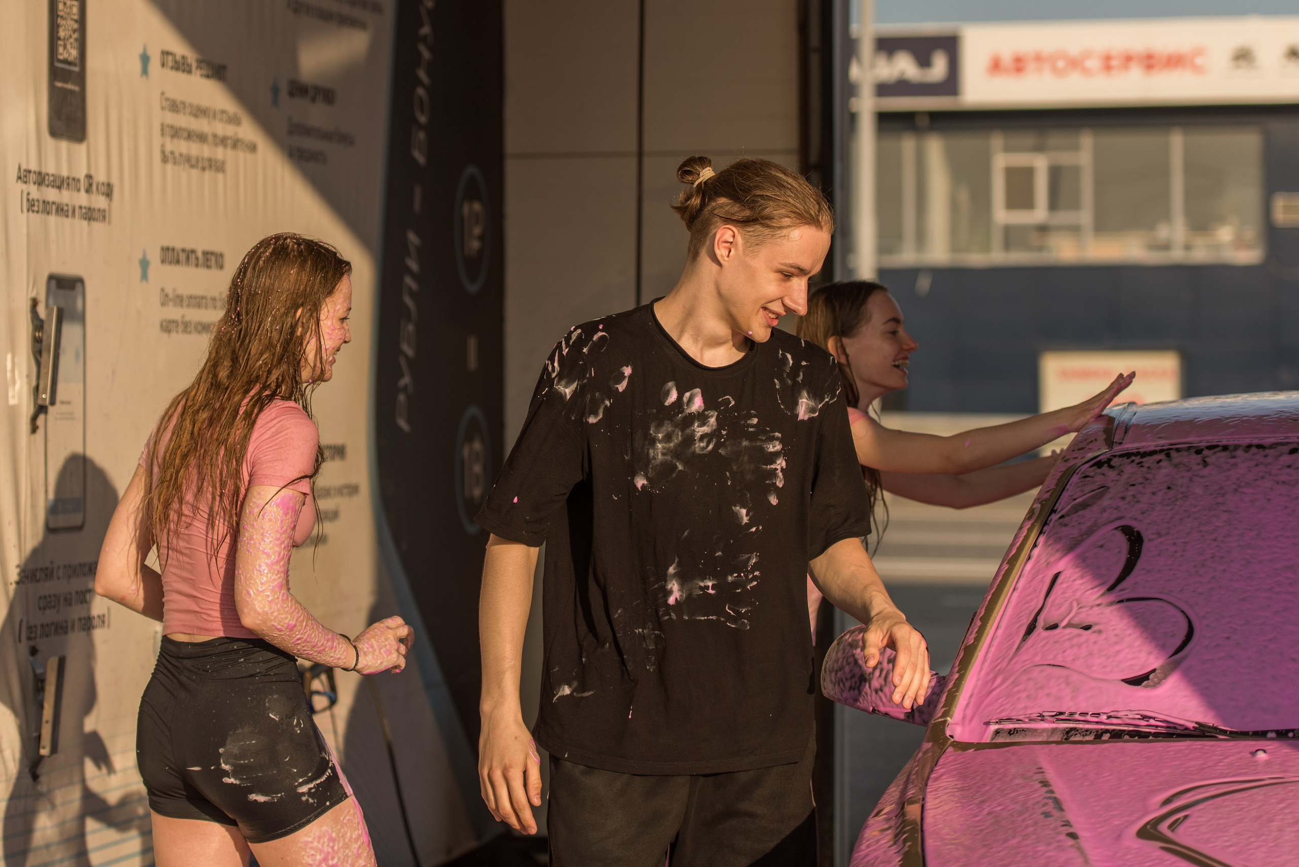 На автомойке. Фотограф Саратов Юлия Петрова