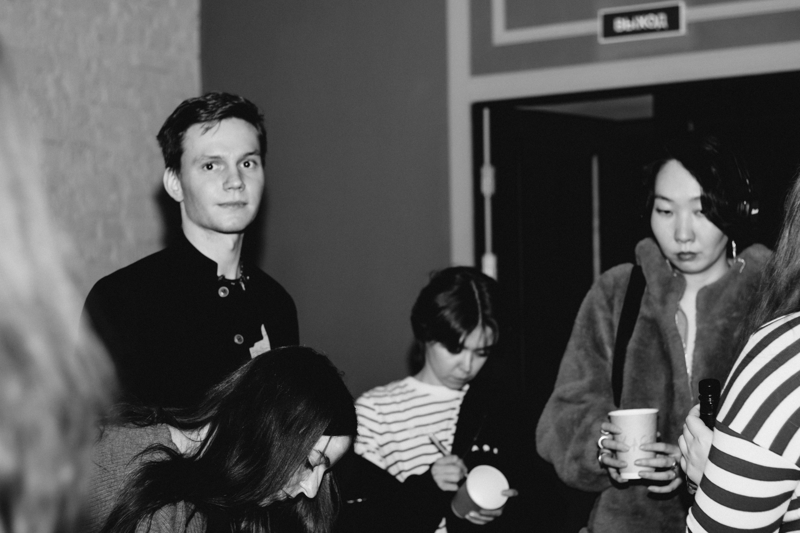 Ленфильм × ул балабанова. Юля Мурашова портретный и документальный фотограф