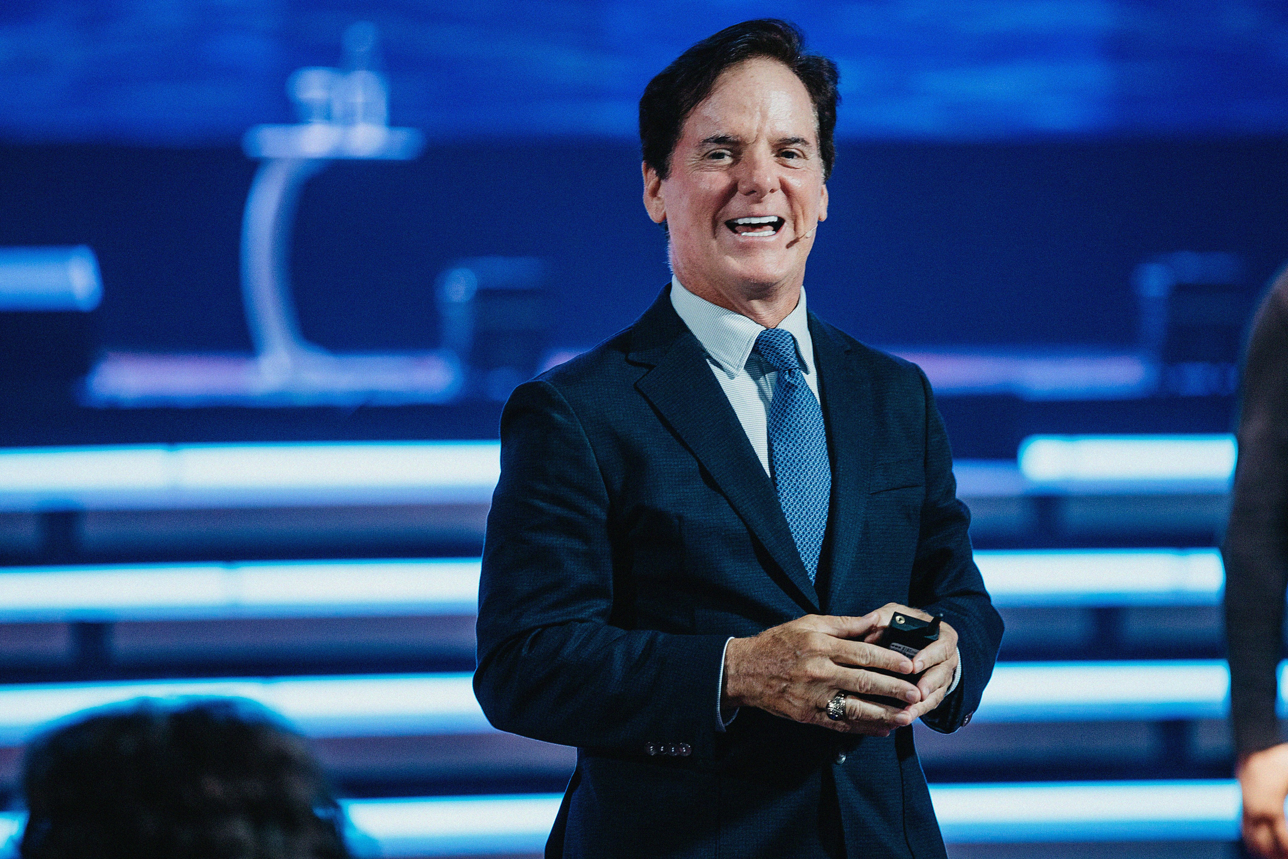 Grand Sammit Incruses. Свадебный, семейный и портретный фотограф в Алматы, Костанай