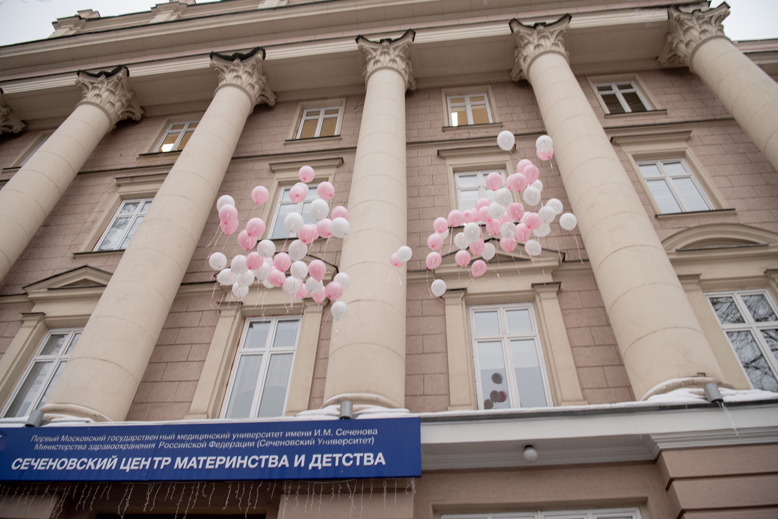 Выписка Киры. Снегиревка. Фотограф на выписку из роддома в Москве и МО
