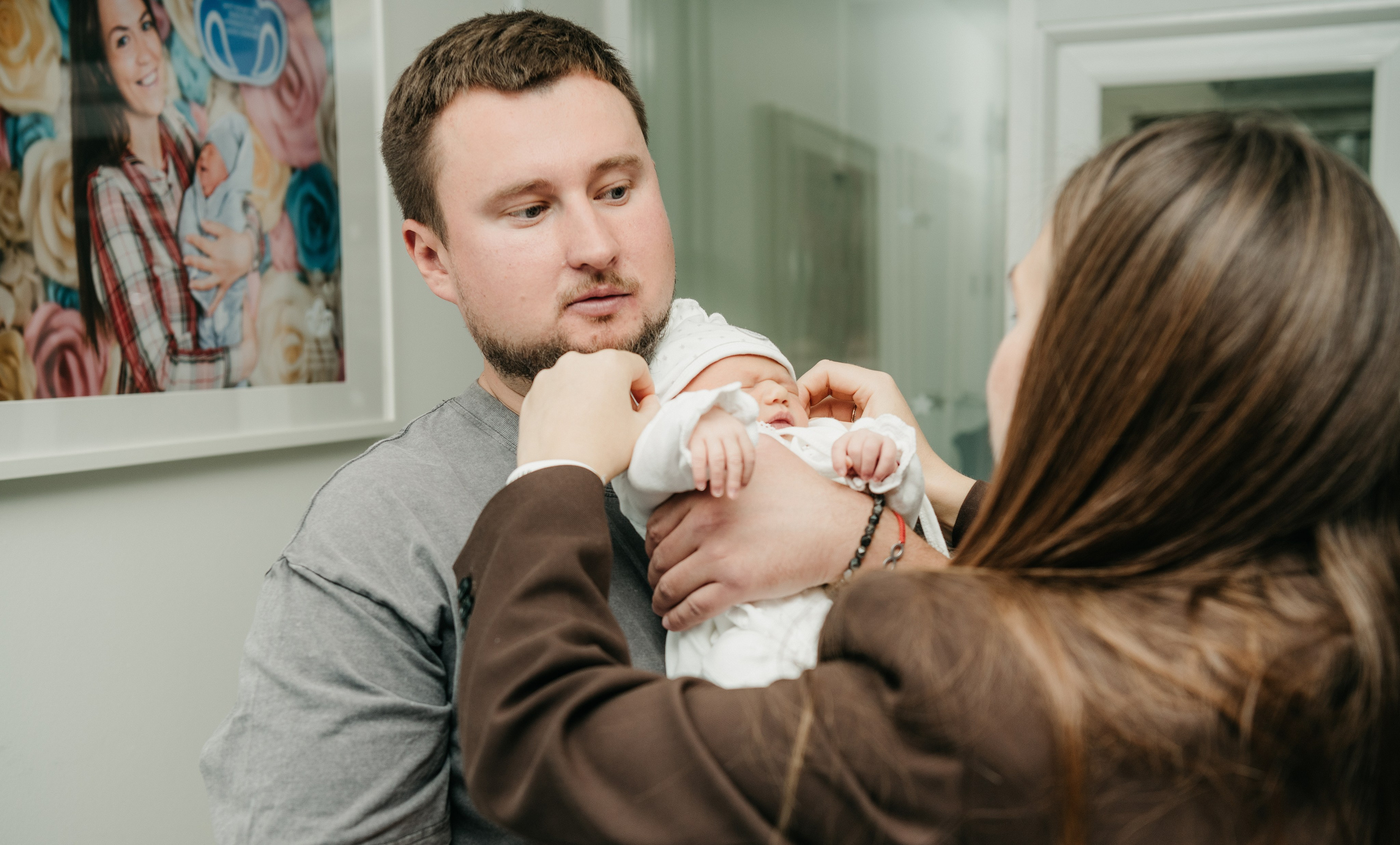 Выписка МИИ. НИИ КУЛАКОВА. Фотограф на выписку из роддома в Москве и МО