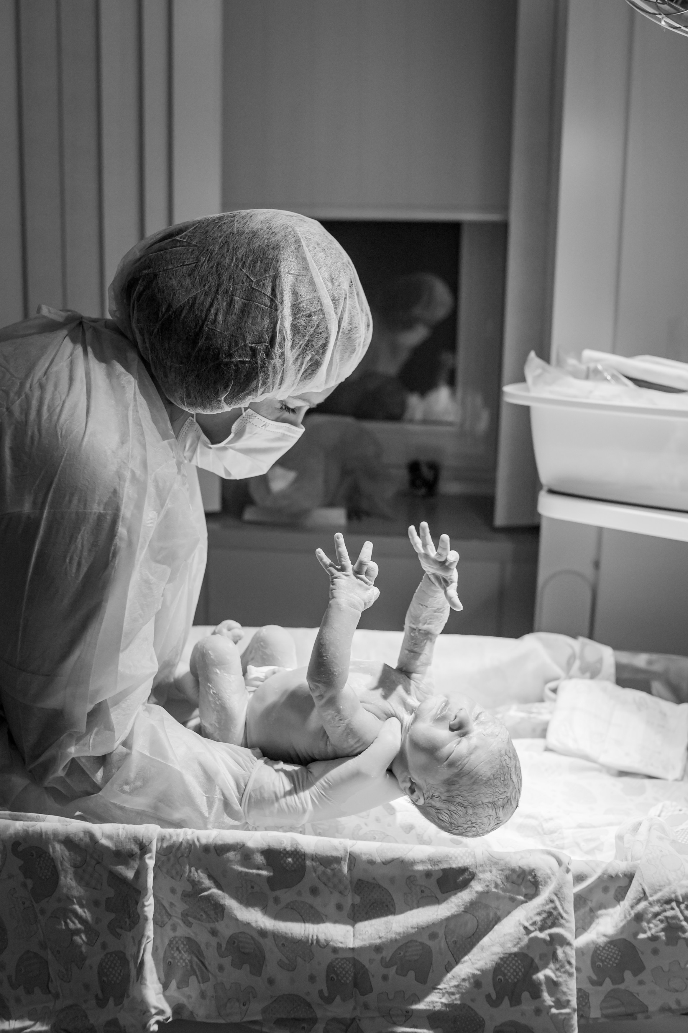 Фотосессия родов. Фотограф новорожденных Екатеринбург