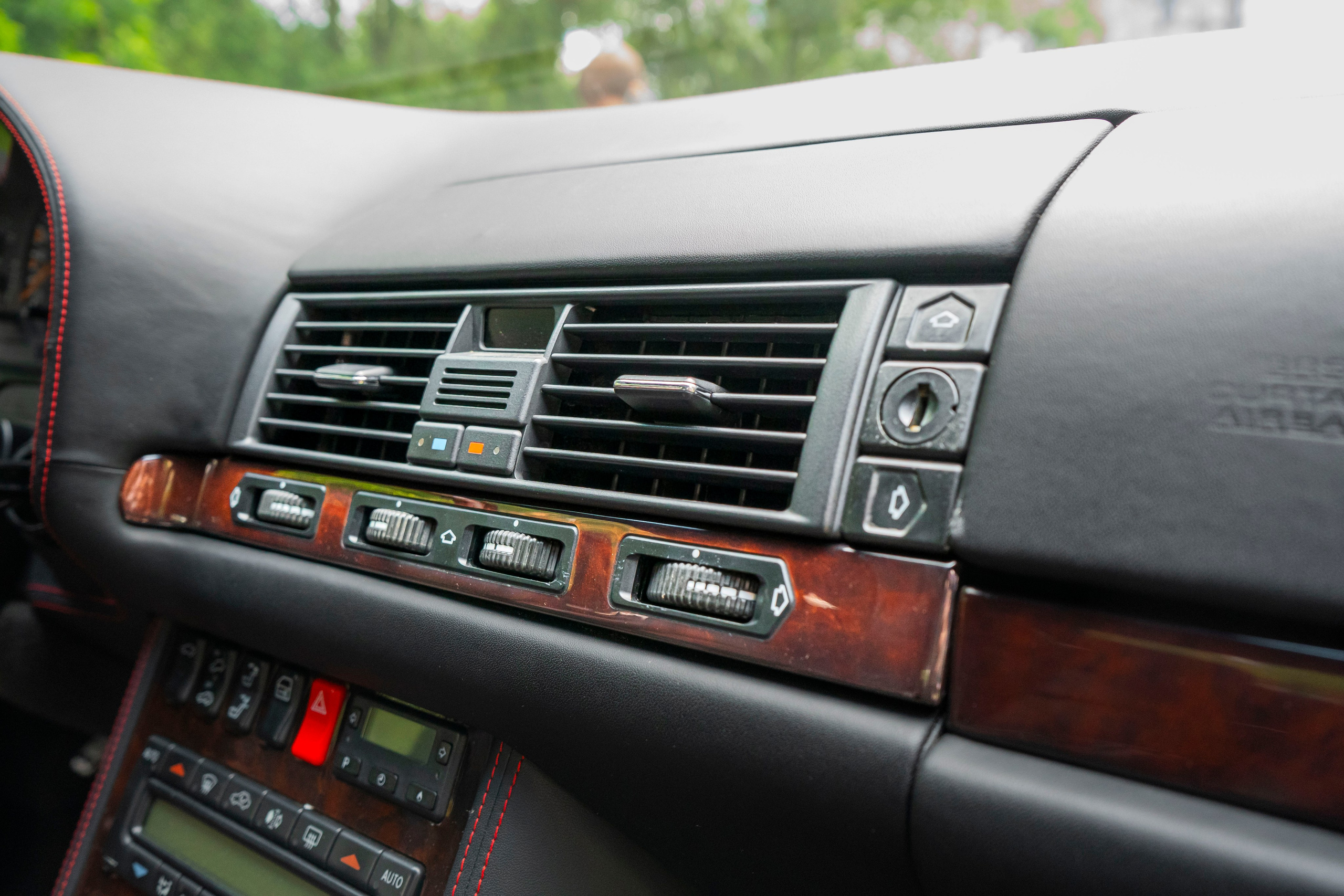 Mercedes W140. Автомобильный фотограф Ногинск Денис Городок
