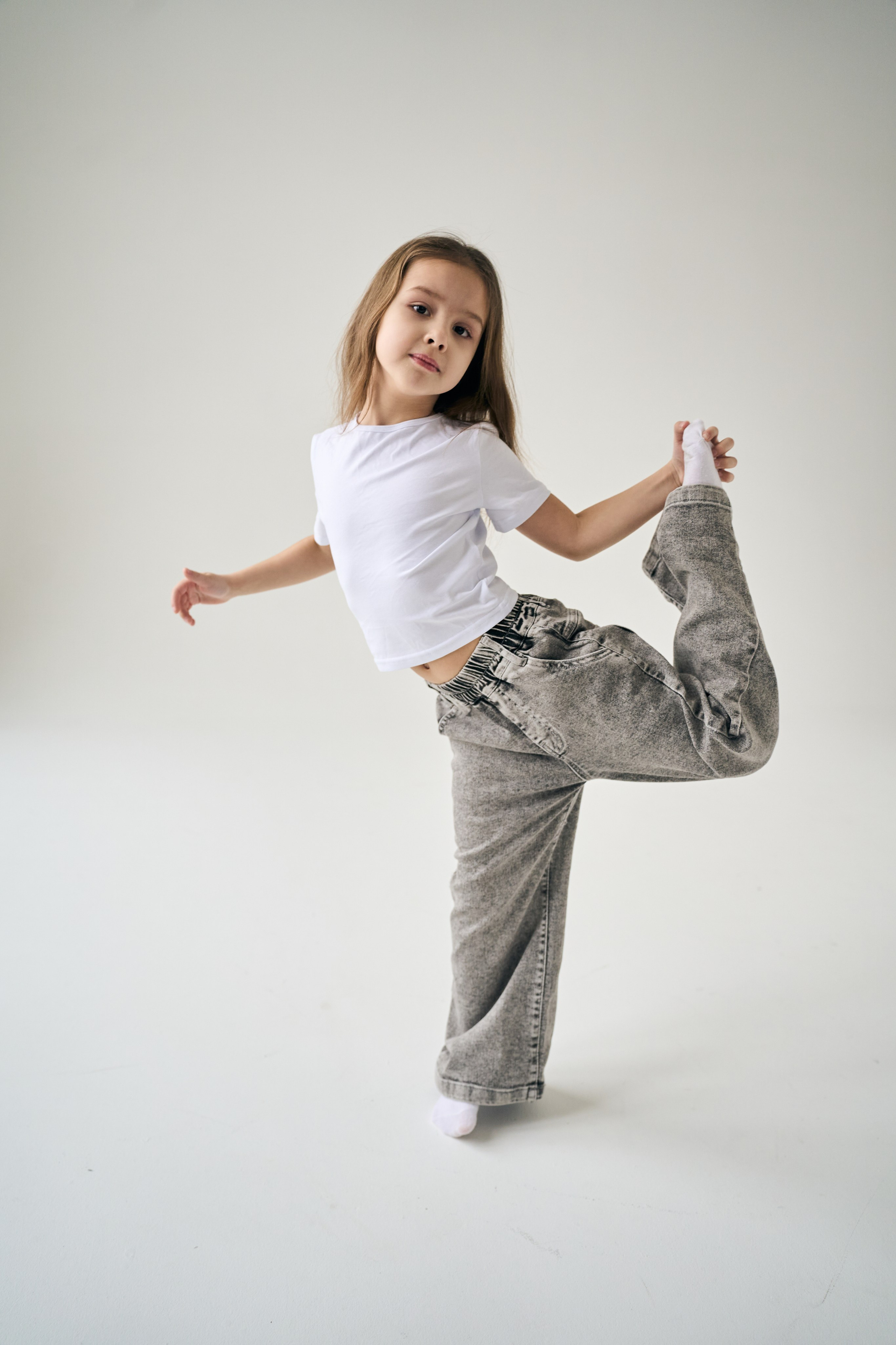 Съемка на циклораме с естественным освещением. Портретный и репортажный фотограф Вадим Эпов