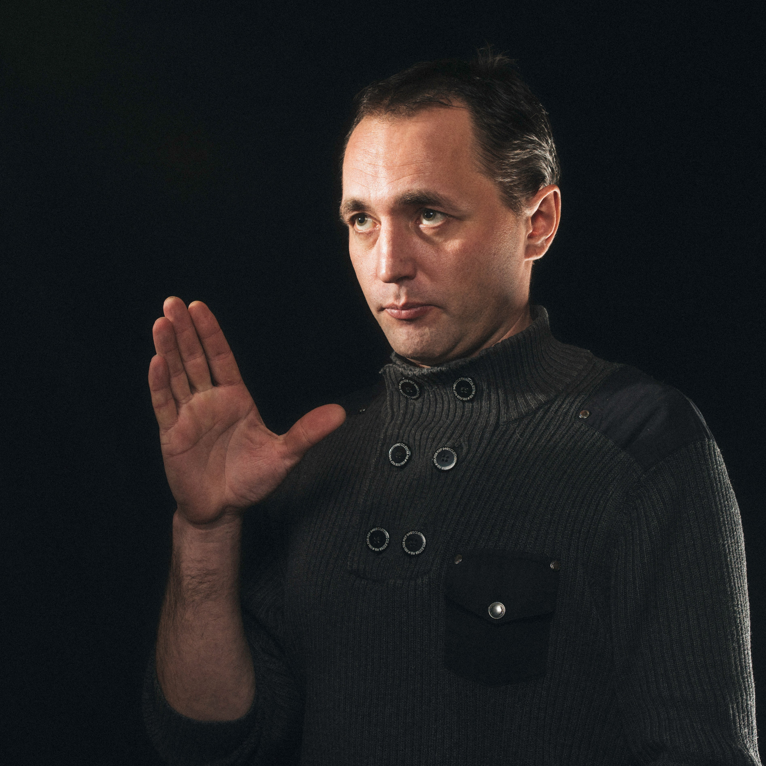 Сергей Синодов. Актёр, мим. Портфолио. Фотограф Андрей Зикеев, фотостудия AzArt Studio в Москве