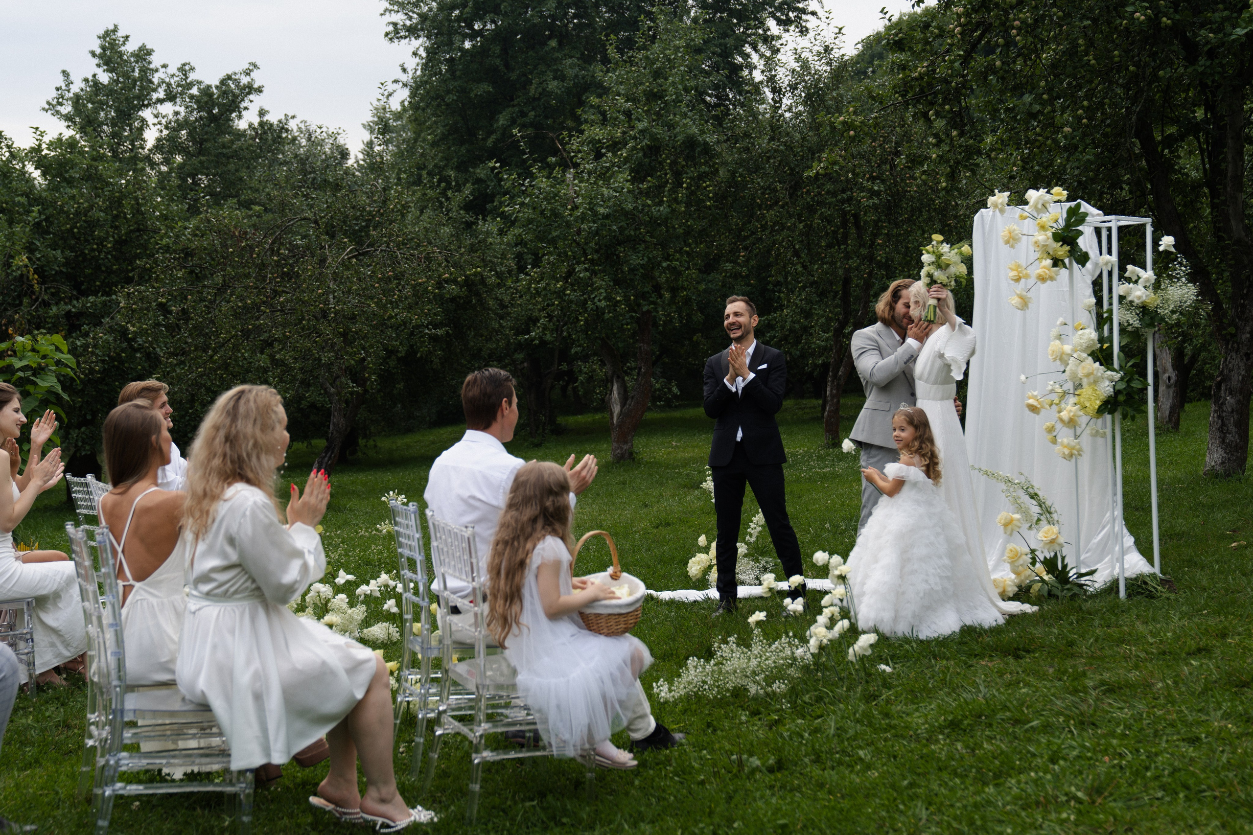 APPLE WED. Свадебный фотограф Наташа Брифли