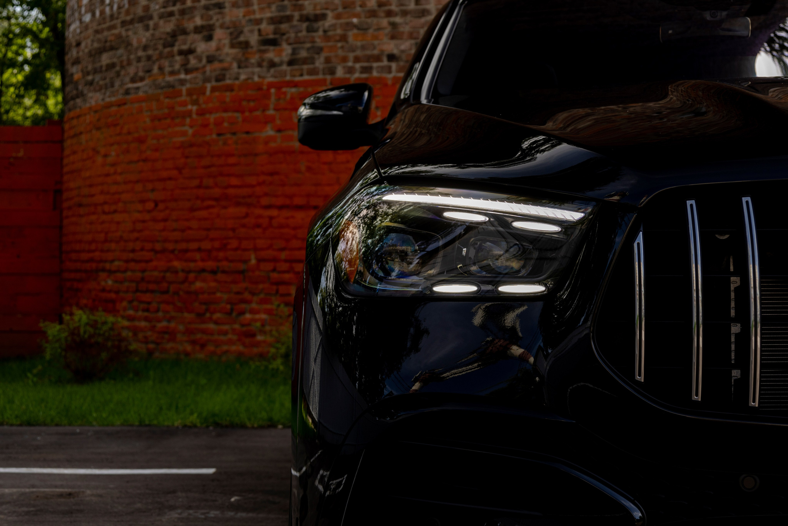 Фотосессия с мотоциклами и автомобилями. Предметный фотограф в Москве и Московской области