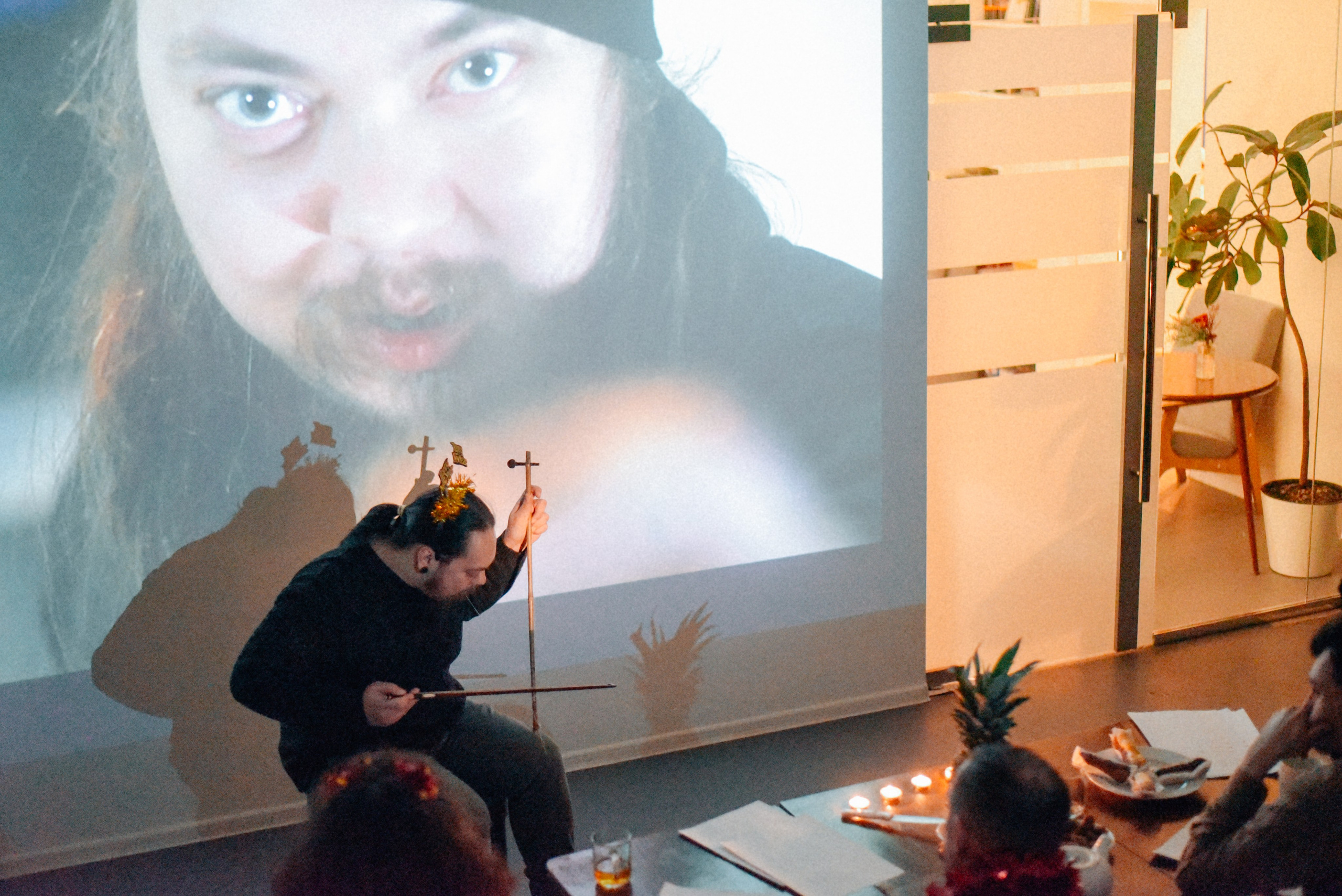 ЧТО ТЫ МЕЛЕШь Вечер вьетнамского караоке. Фотограф Лола Волна, город Москва