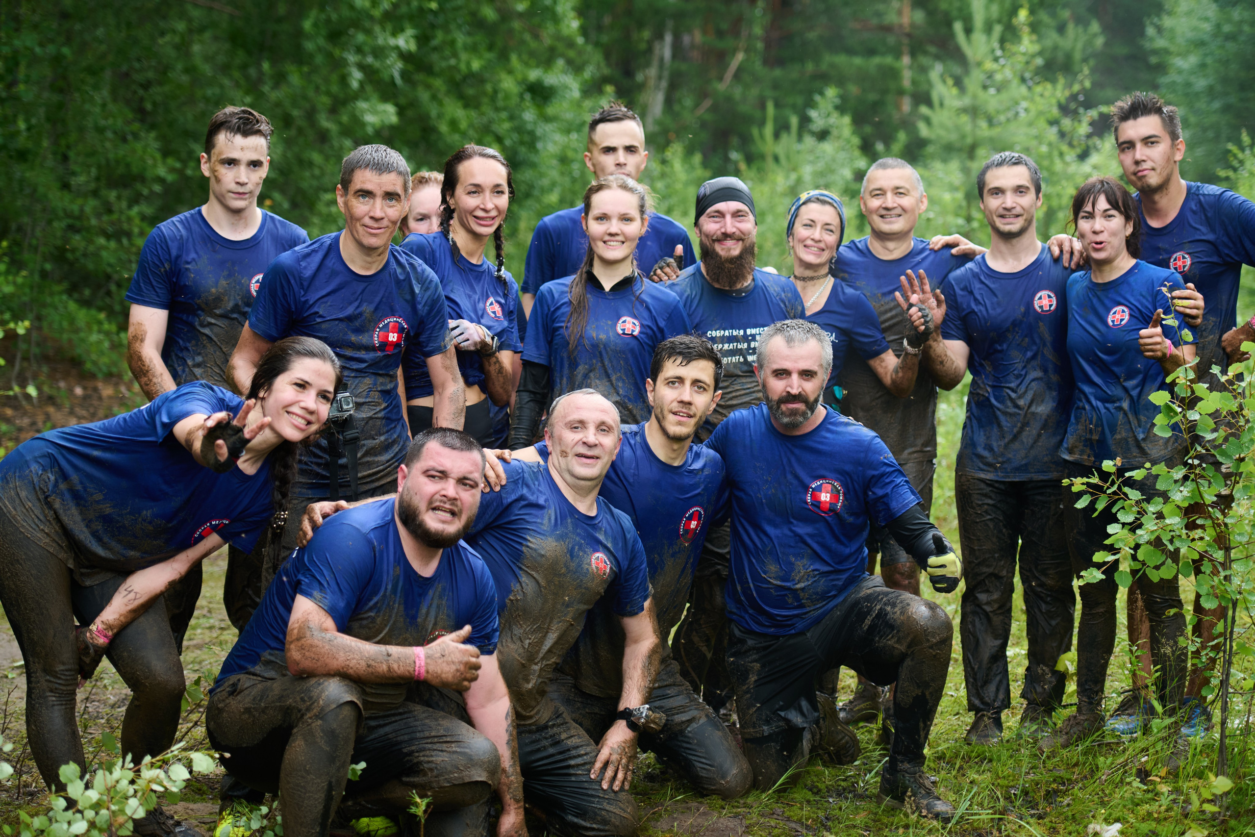 Фоторепортаж с забега Стальной характер в Сургуте, 5 июля 2025. Репортажный и семейный фотограф — Шелихов Сергей