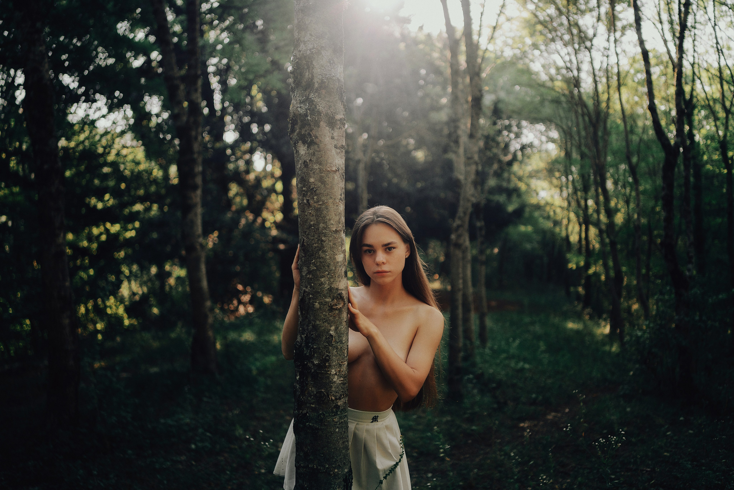 Ангелина в траве. Фотограф в Москве Александр Иванов