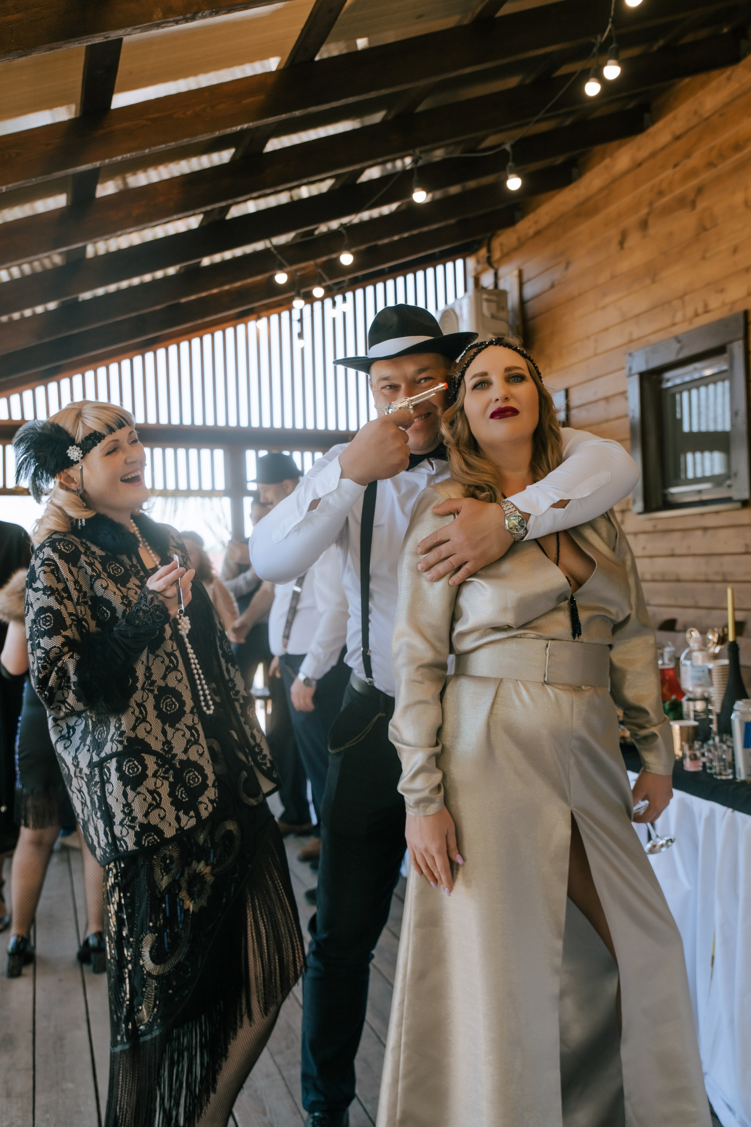 Вечеринка в стиле Гэтсби. Фотограф Ярмишко Дарья. Выпускные фотокниги