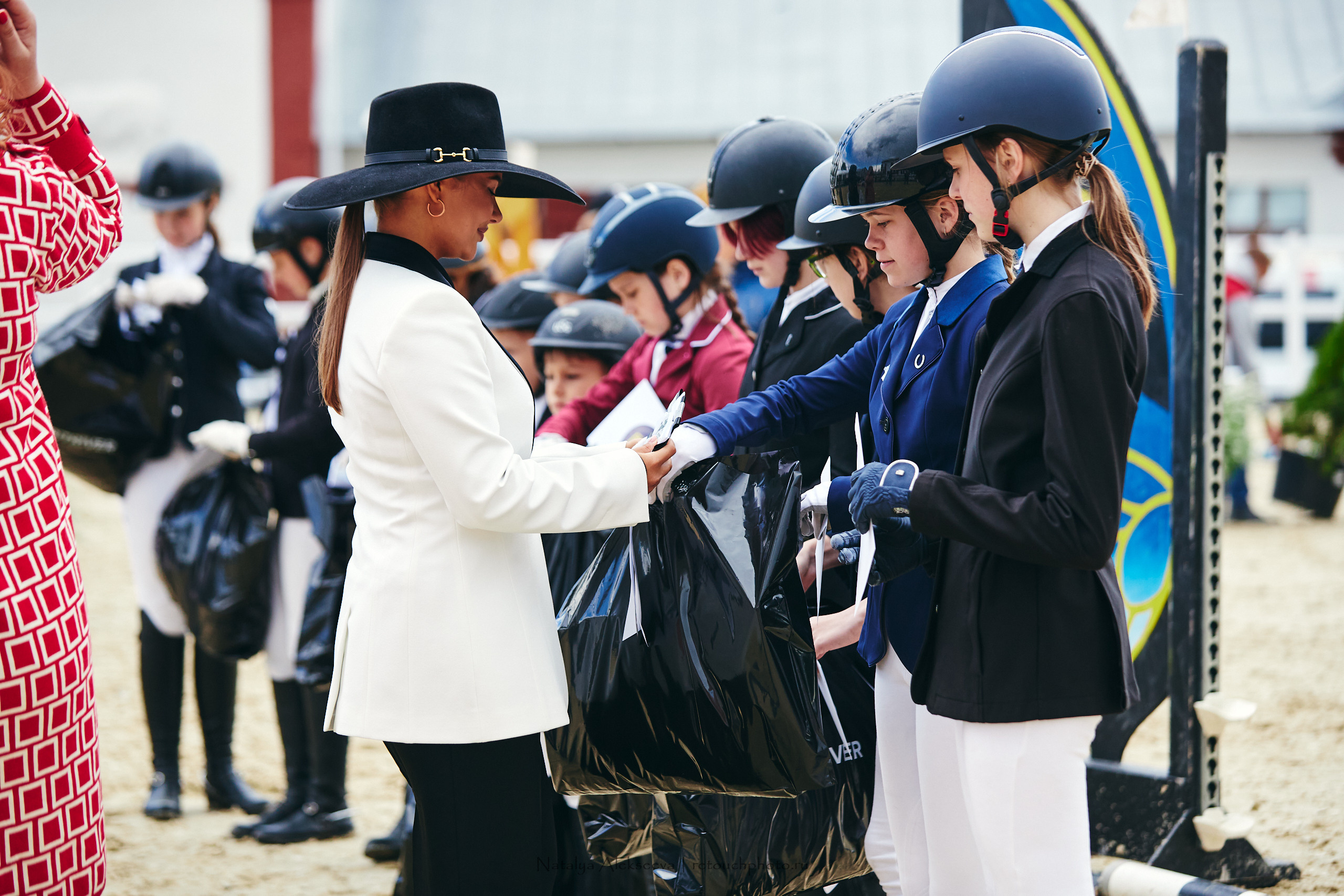 Кубок Bitriver по конкуру, ВДНХ | 05'2022. Репортажный фотограф и ретушер в Москве Наталья Алексеева