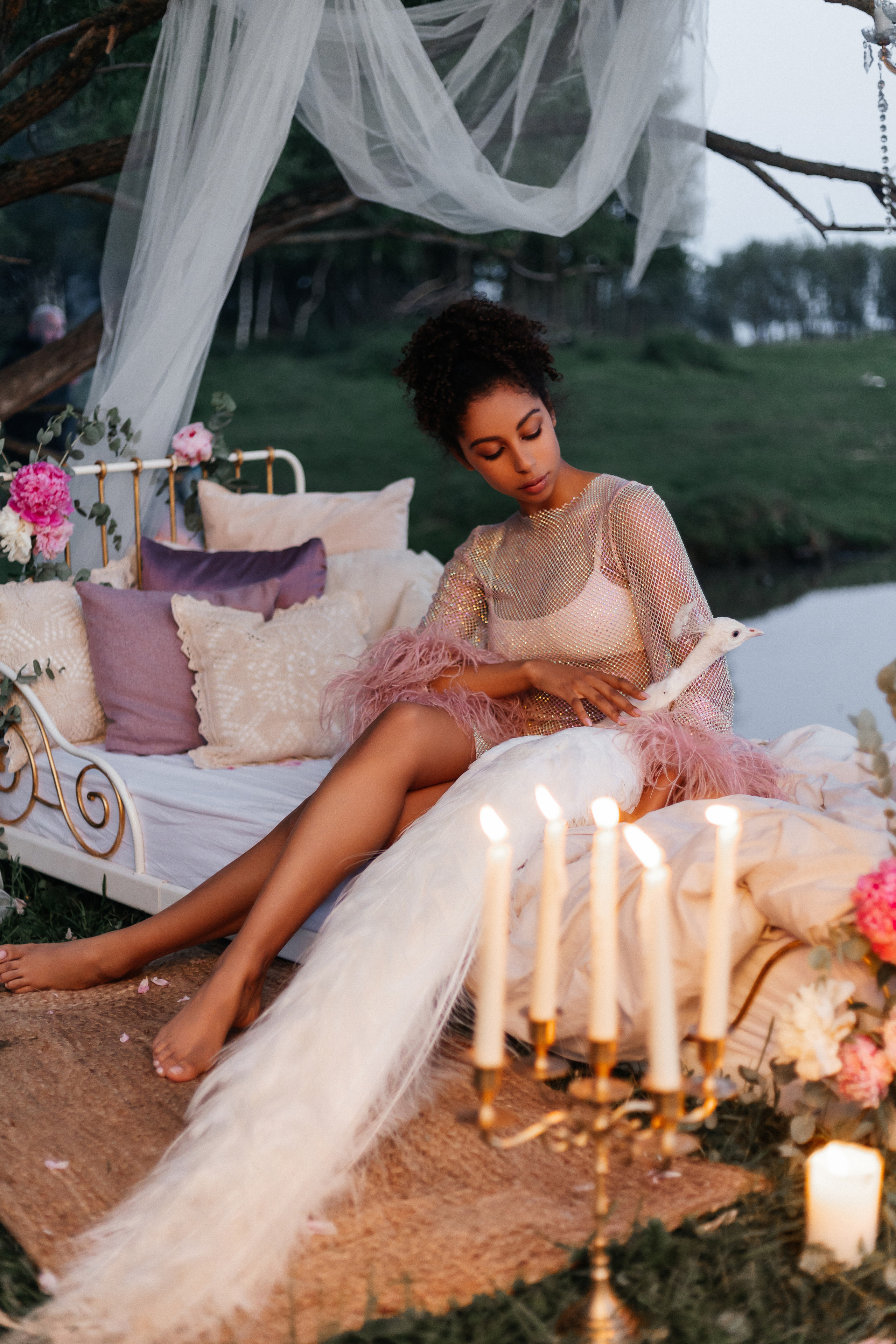 Амалия (съемка с павлином). Фотограф Наталия Федосова, г. Москва. TG и Instagram @nataliya_raw