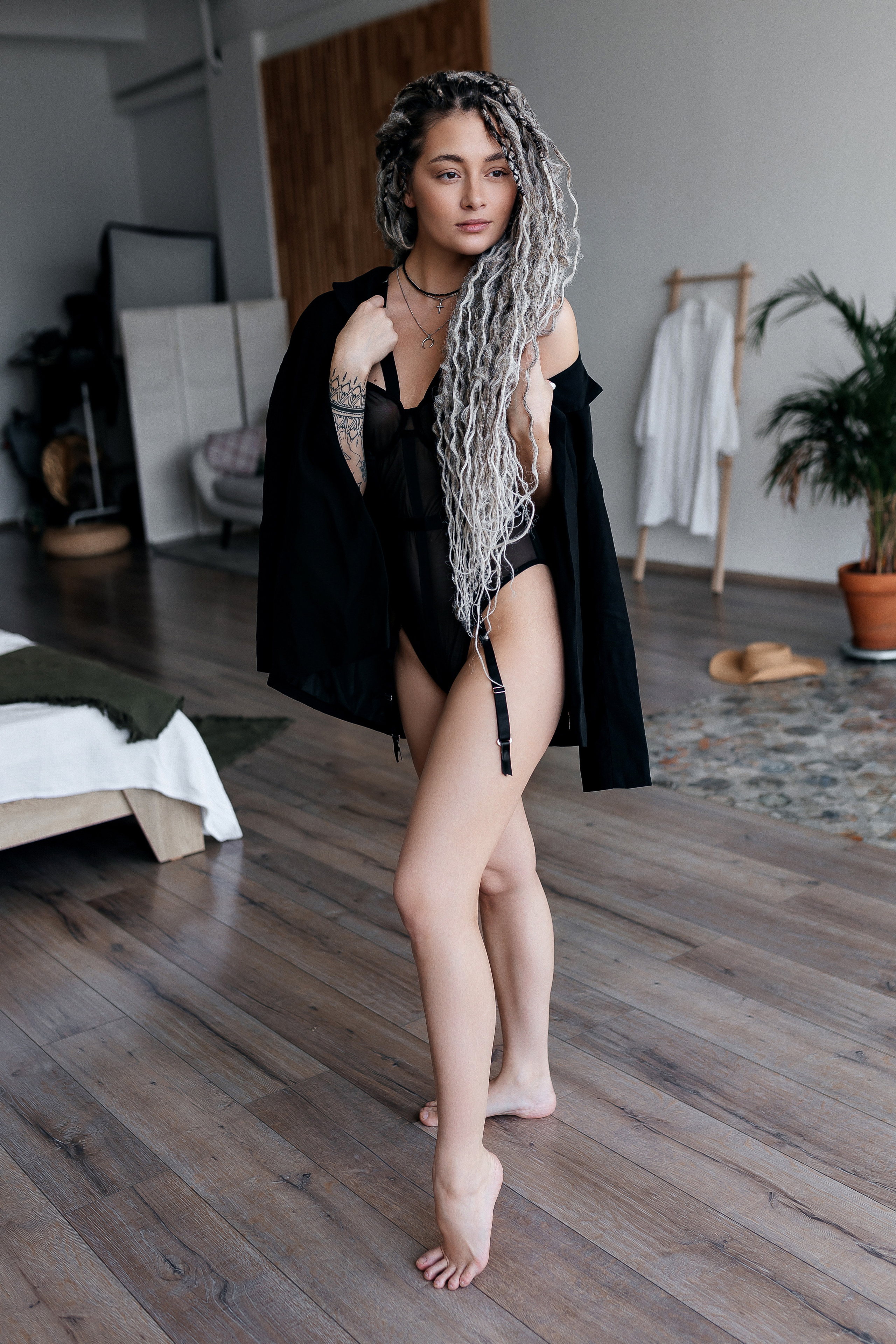 Оливия, съемка в студии (будуарная съемка). Фотограф Наталия Федосова, г. Москва. TG и Instagram @nataliya_raw