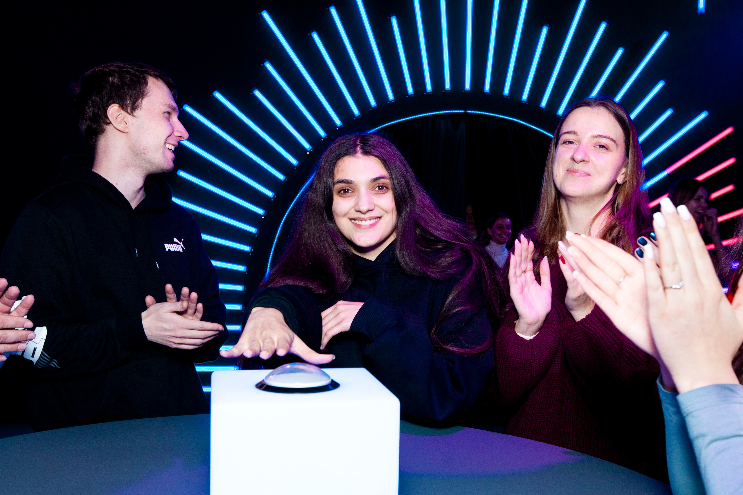 Хитомания. Stanislav Baryshev — People. Emotions. Atmosphere