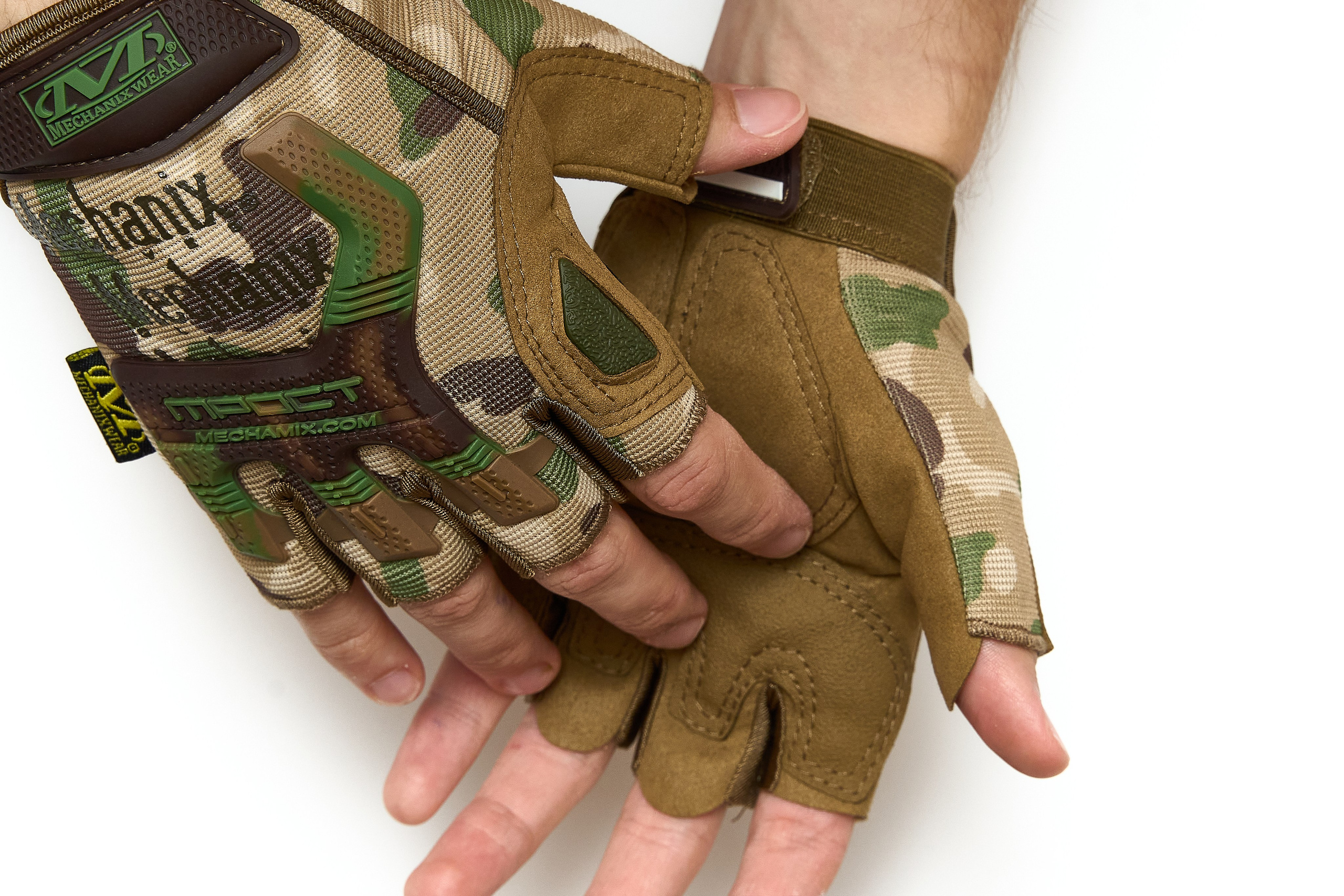 Предметная съемка. Репортажный фотограф в Москве Сергеев Илья