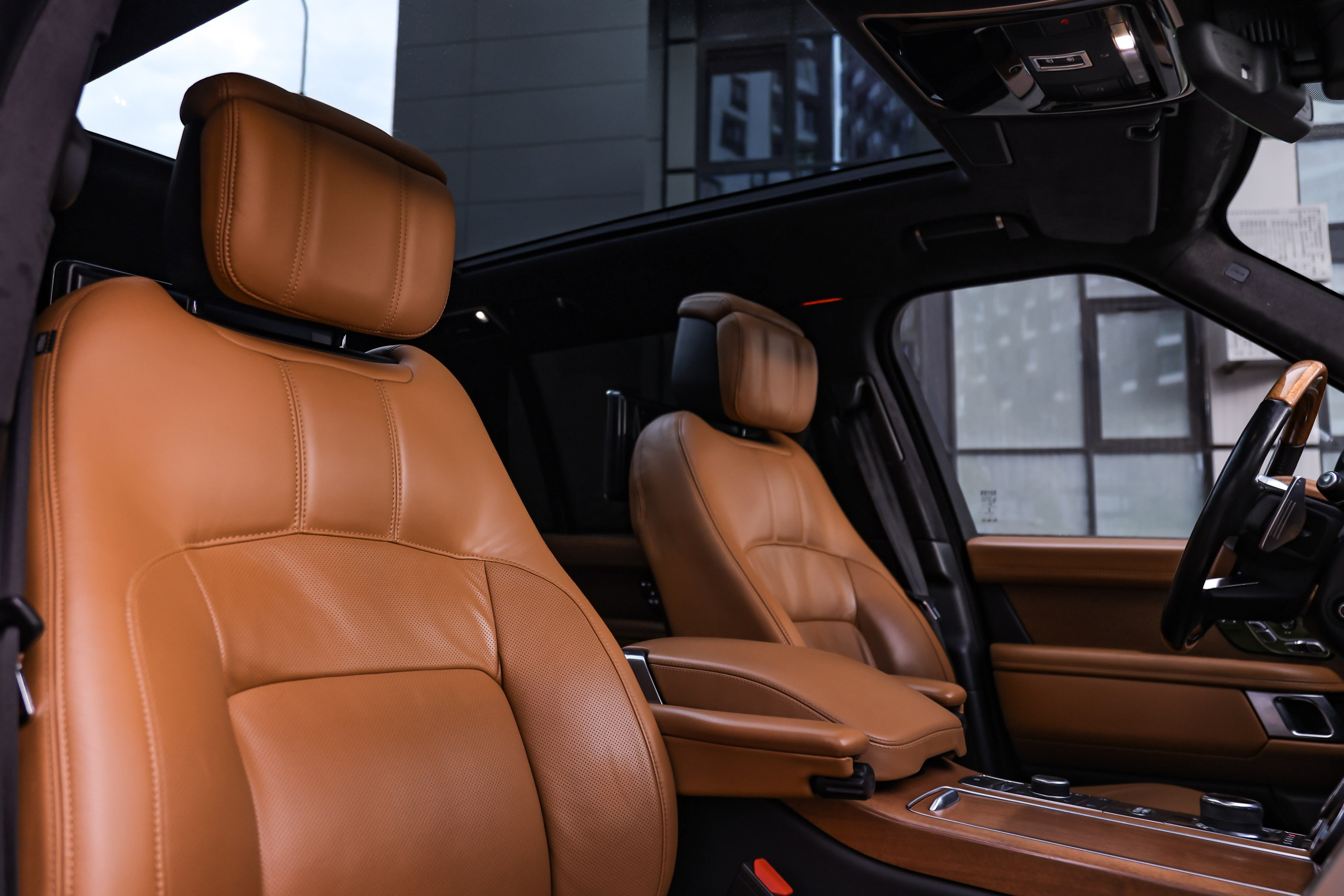 2018 RANGE ROVER AUTOBIOGRAPHY LONG. Mixturecaptures