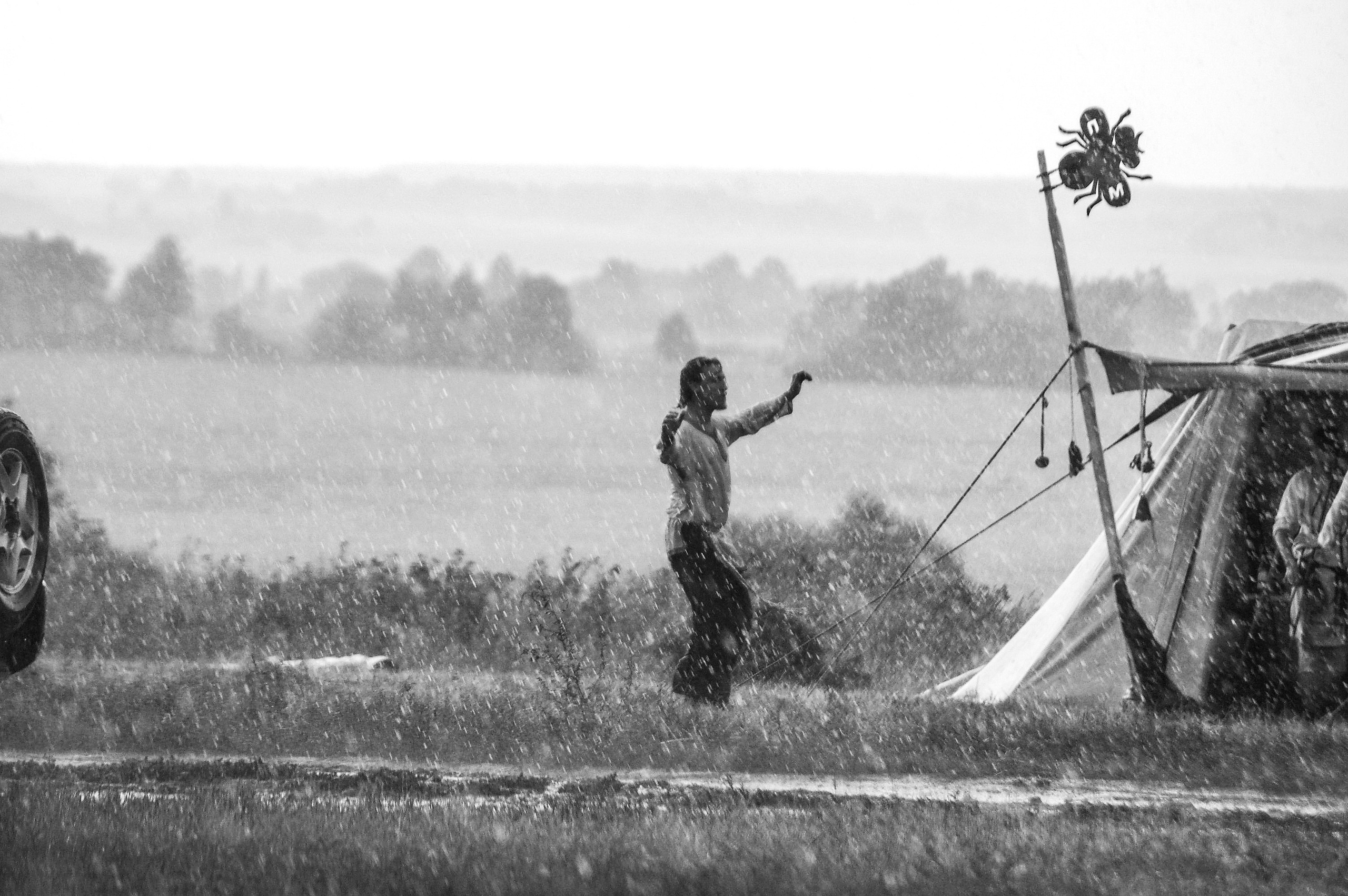 Дождь. Фотостудия Портрет Свадебный и семейный фотограф в Рязани