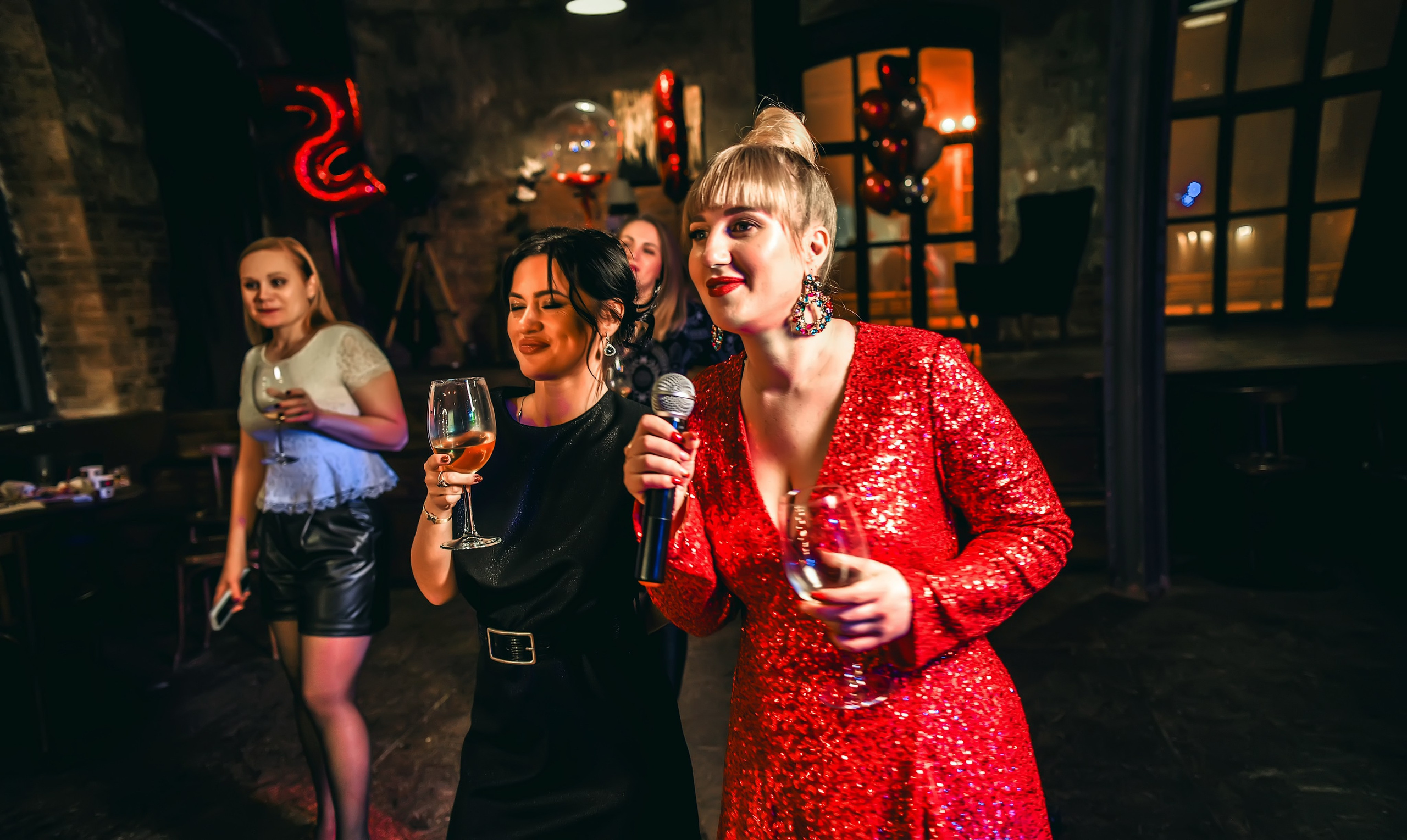 Тематическая вечеринка на юбилей 35 лет. Свадебный, семейный, детский, контент фотограф в Омске Максим Ильин