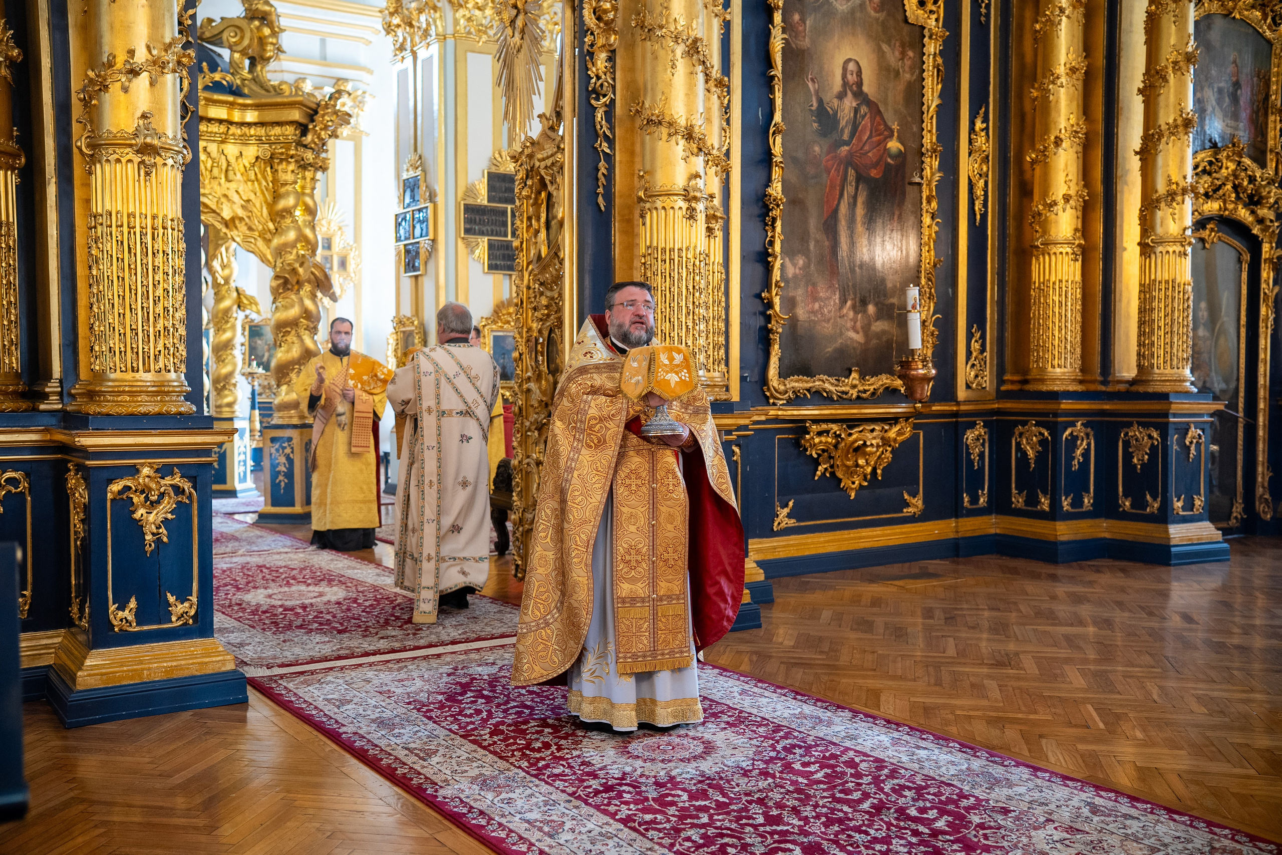 Неделя 3-я по Пятидесятнице. Всех святых Санкт-Петербургской митрополии. Свт. Ионы, митр. Московского и всея Руси, чудотворца. НИКОЛО-БОГОЯВЛЕНСКИЙ МОРСКОЙ СОБОР